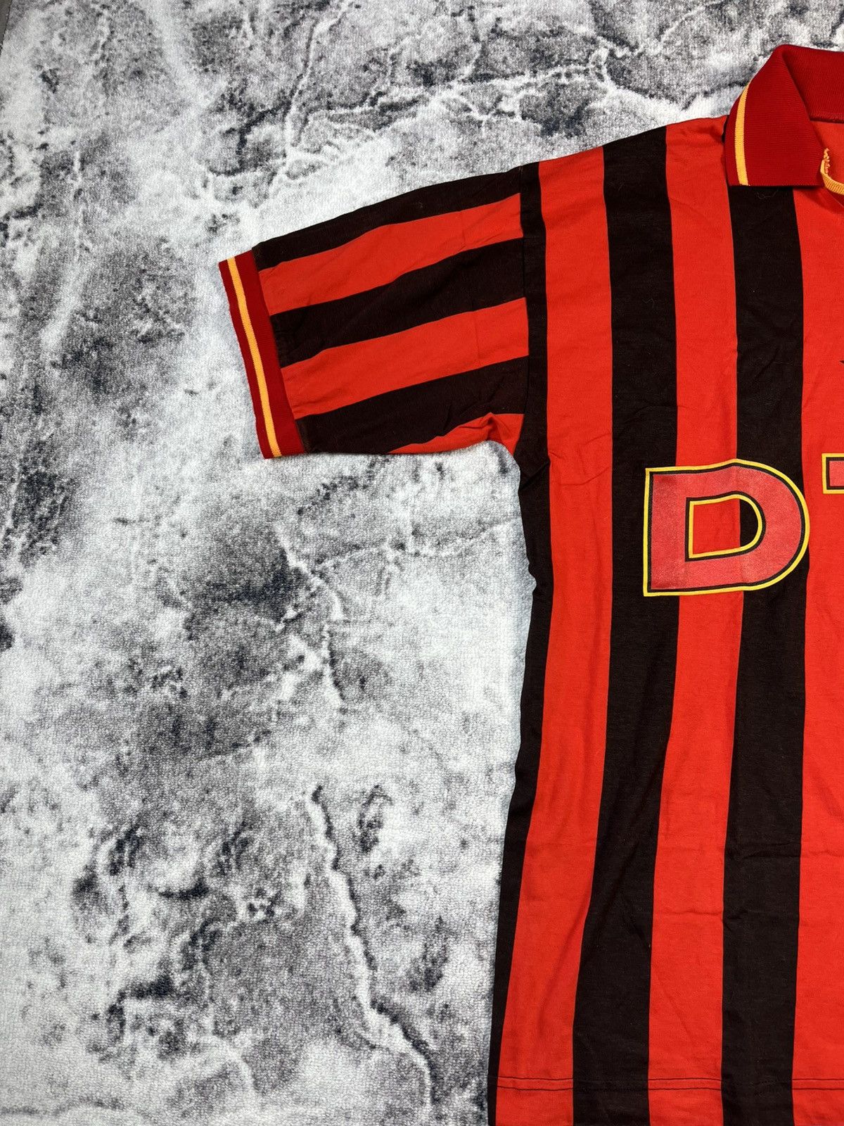Other Die Toten Hosen Düsseldorf Punk Football Casual Jersey Size US XL / EU 56 / 4 - 2 Thumbnail