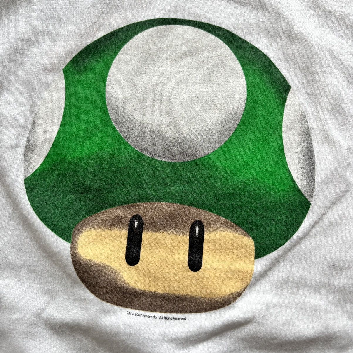 Nintendo Deadstock 2007 Nintendo Mario Green Mushroom Tshirt Size US XL / EU 56 / 4 - 2 Thumbnail