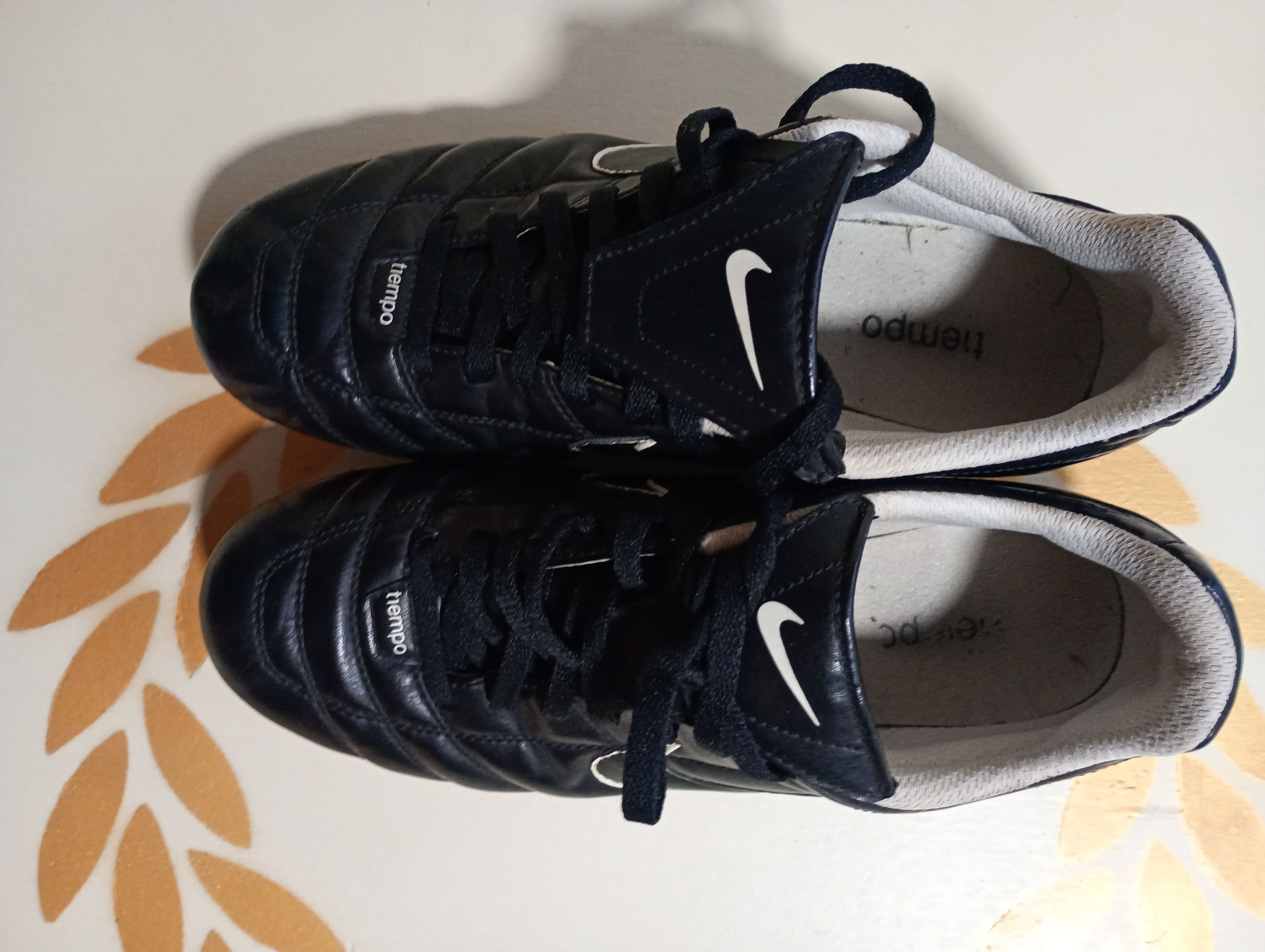 Nike 2009 Nike Tiempo Versatract Soccer Cleats Size US 8.5 Size US 8.5 / EU 41-42 - 3 Thumbnail