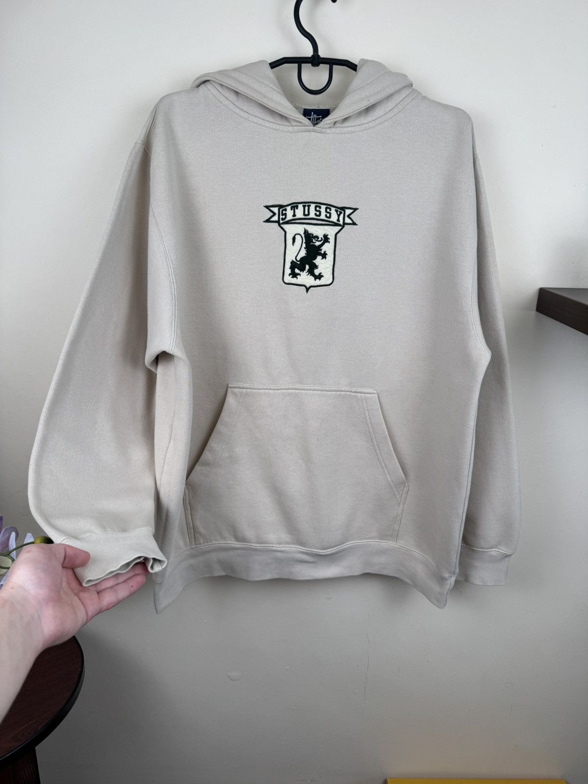 Stussy Vintage Stussy 90s Hong Kong Beige L College Blue Tag Size US L / EU 52-54 / 3 - 13 Thumbnail