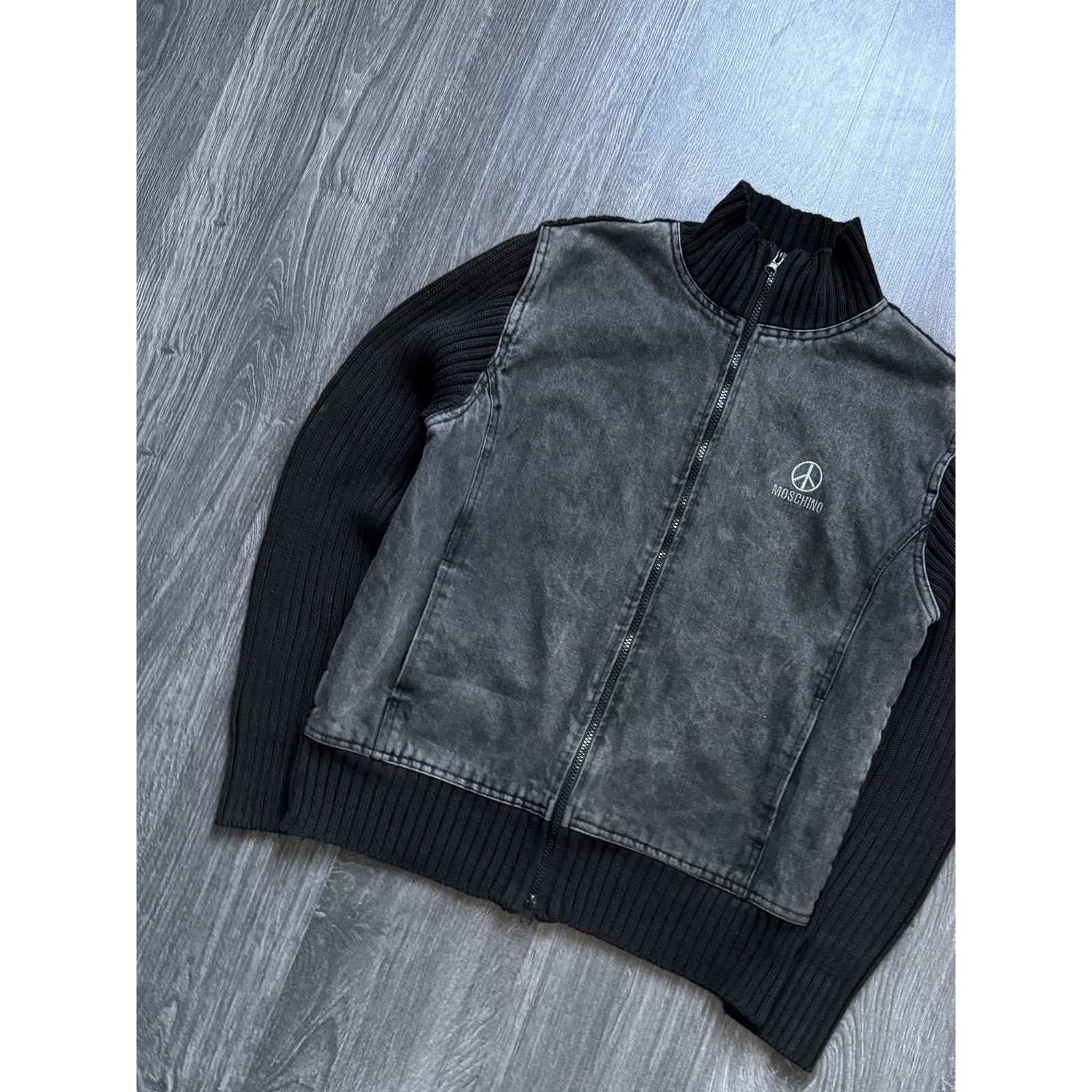 Moschino × Vintage Y2K Vintage Moschino Jeans Zip Sweateк Jacket Size US L / EU 52-54 / 3 - 2 Thumbnail
