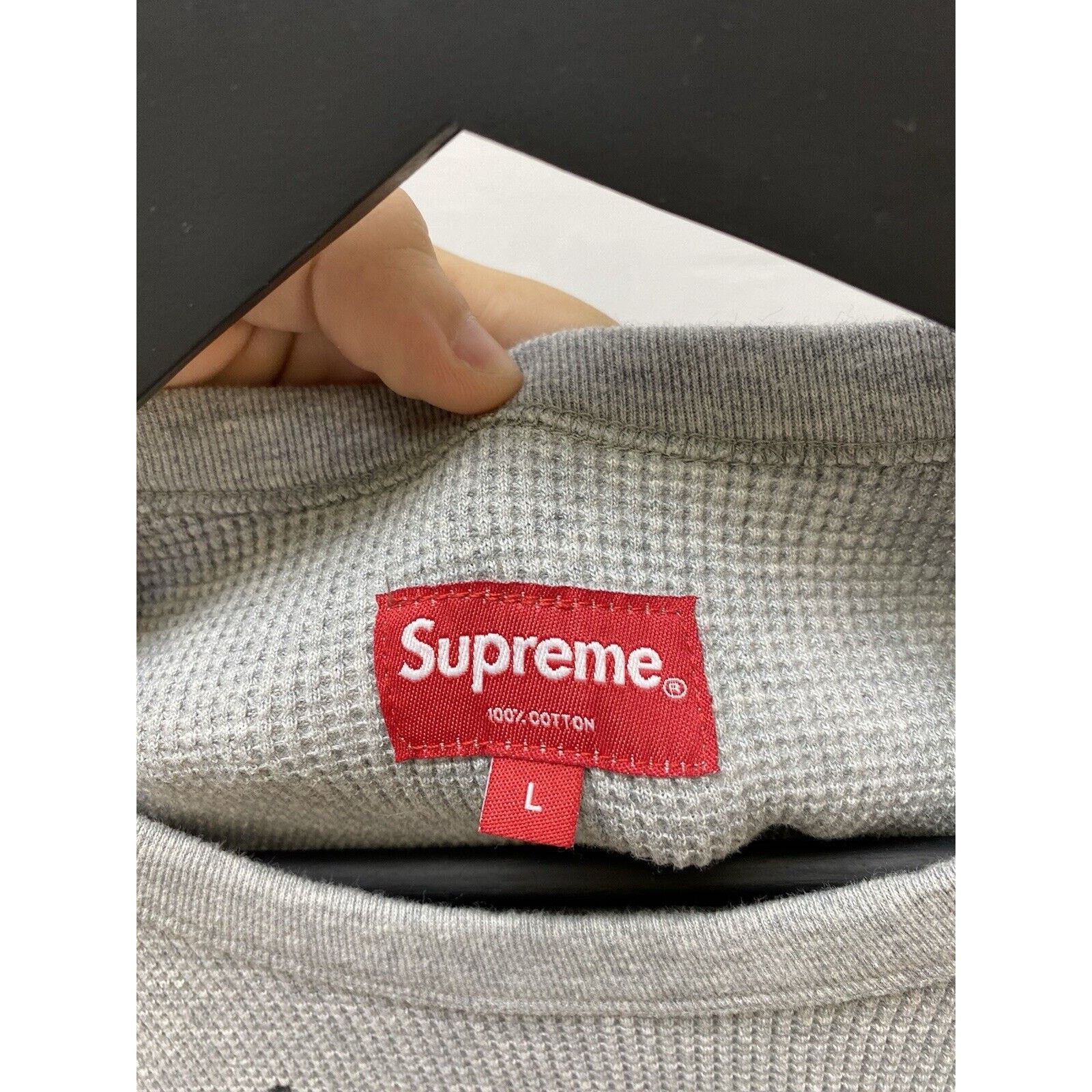 Supreme Supreme Waffle Thermal Logo’s Grey Monogram Size L Men SB Size US L / EU 52-54 / 3 - 10 Thumbnail