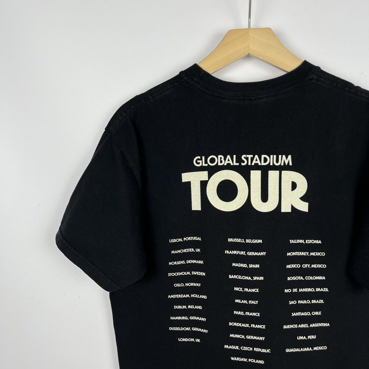 The Weeknd × XO The Weeknd XO After hours til dawn tour tee 2020 Size US M / EU 48-50 / 2 - 14 Thumbnail