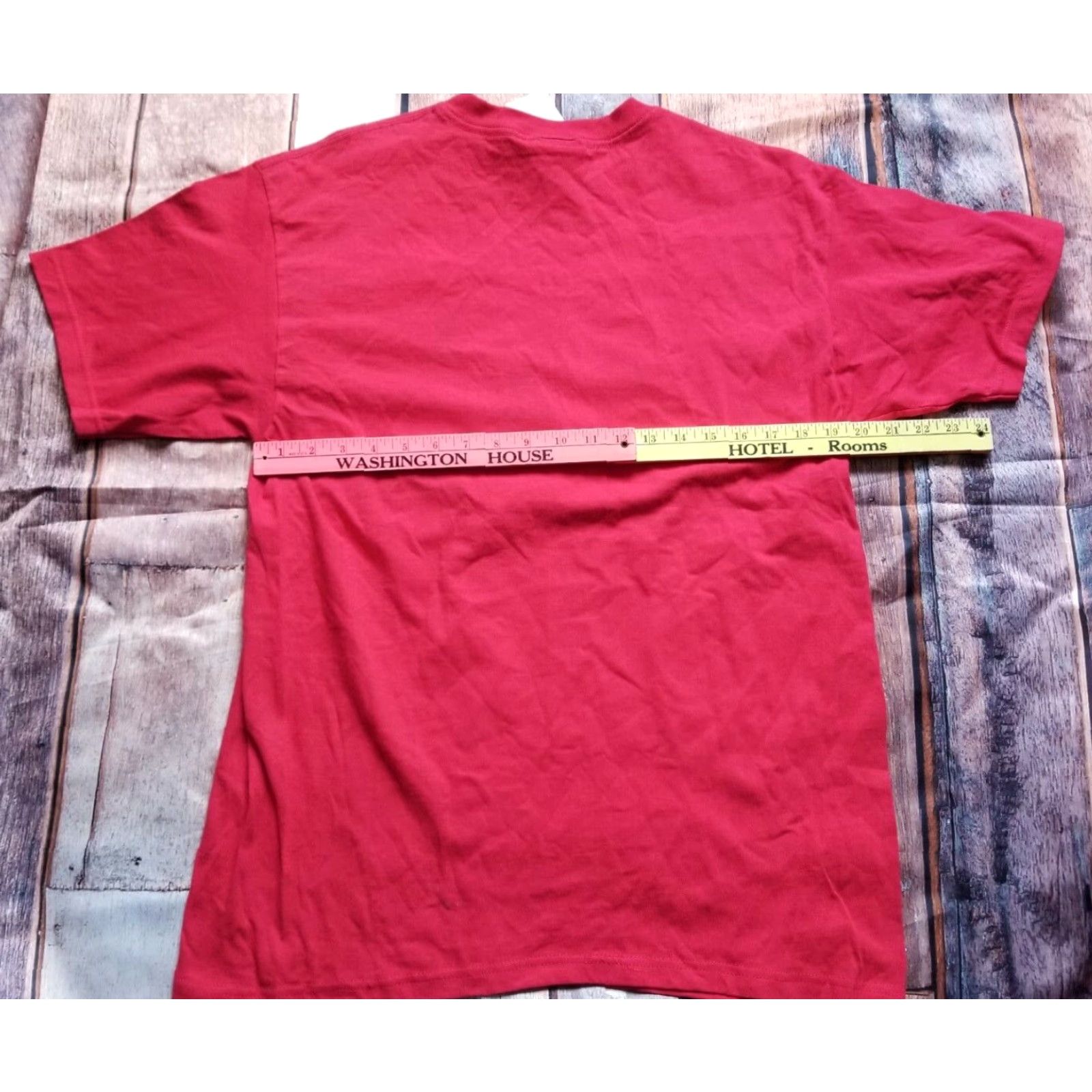 Vintage VINTAGE M&C Energy Sportswear Lighthouse Red T-Shirt Mens L Adult Large Graphic Tee 100% Cotton Unisex NWT Size US L / EU 52-54 / 3 - 3 Thumbnail