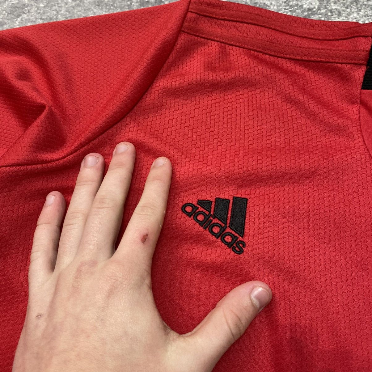 Adidas Mens Adidas Manchester United Chevrolet 2019 soccer jersey Size US XXL / EU 58 / 5 - 4 Thumbnail