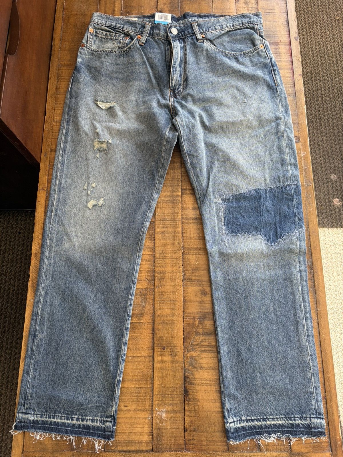 Levi's Levi’s Premium Cropped Size US 34 / EU 50 - 2 Thumbnail