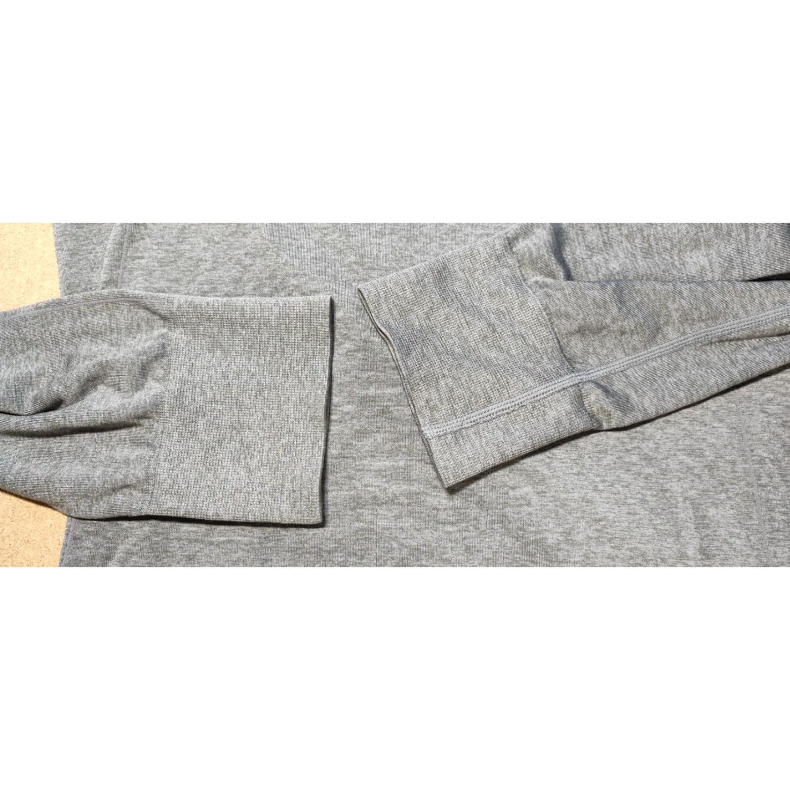 Layer 8 Bjorn Daehlie Mens Base Layer Shirt Large Outdoor Thermal 1/4 Zip Gray Size US L / EU 52-54 / 3 - 3 Thumbnail