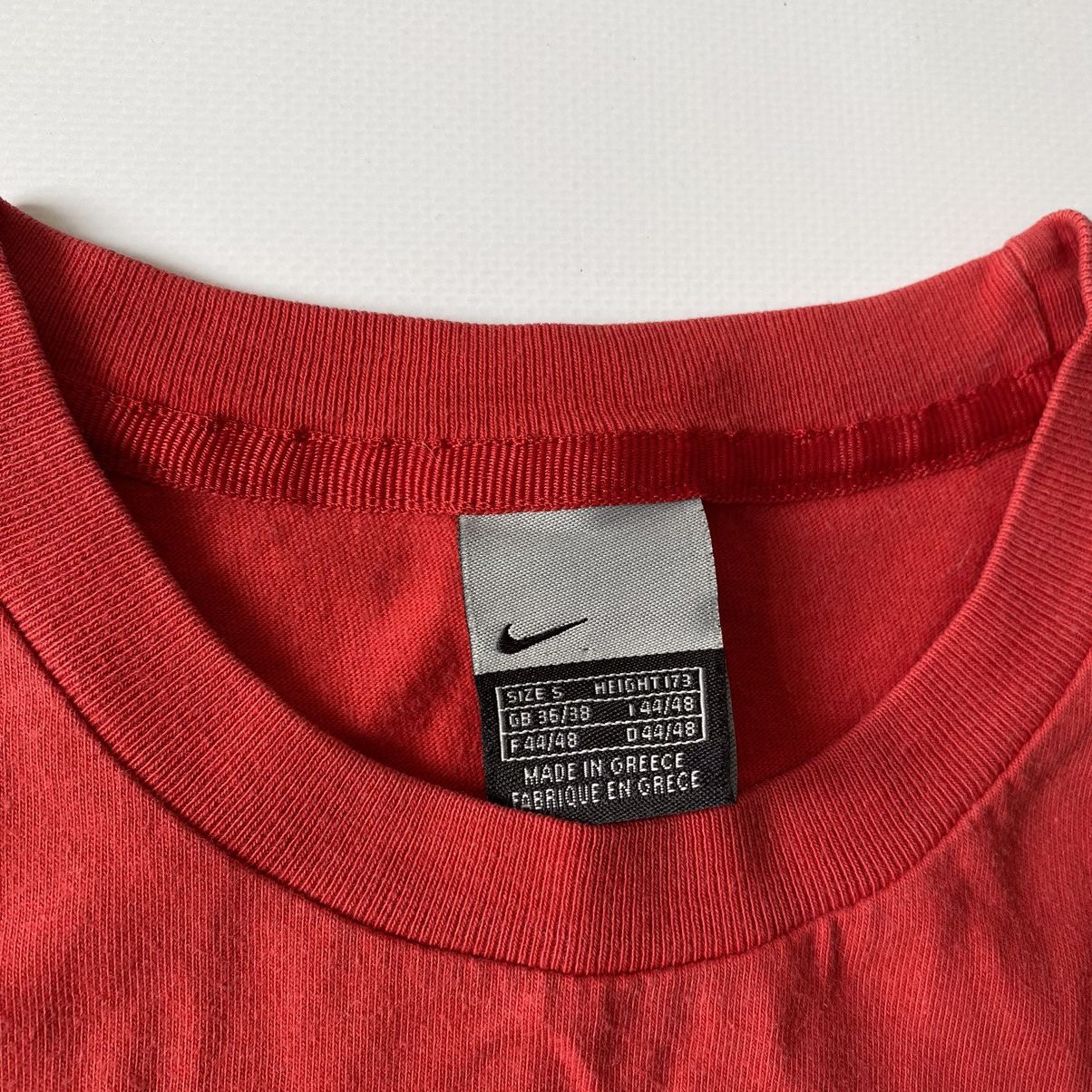 Nike Vintage Tshirt Nike Small Swoosh Silver tag Size US S / EU 44-46 / 1 - 4 Thumbnail