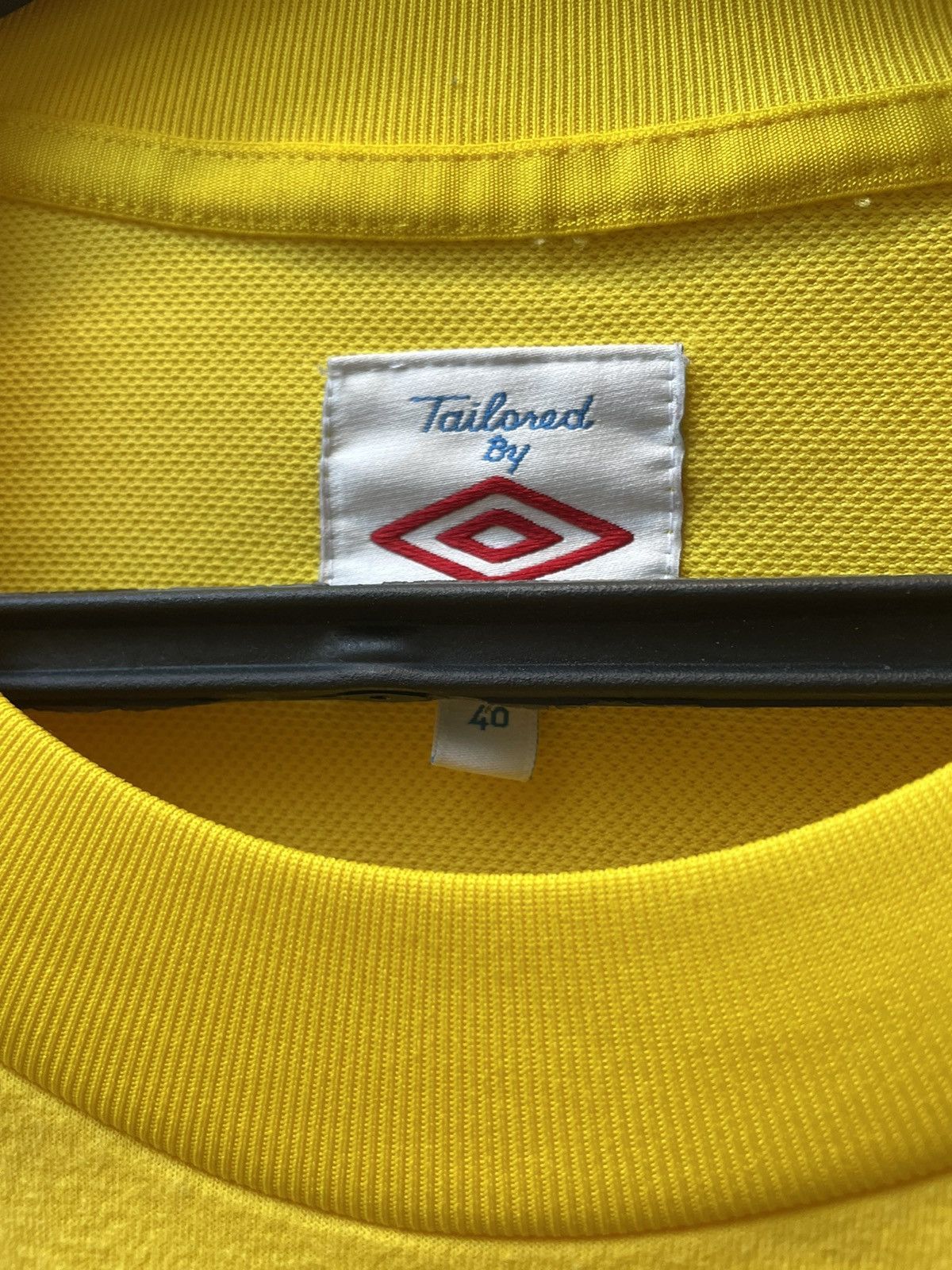 Umbro × Vintage 2010-2011 England Goalkeeper shirt football jersey Size US XS / EU 42 / 0 - 4 Thumbnail
