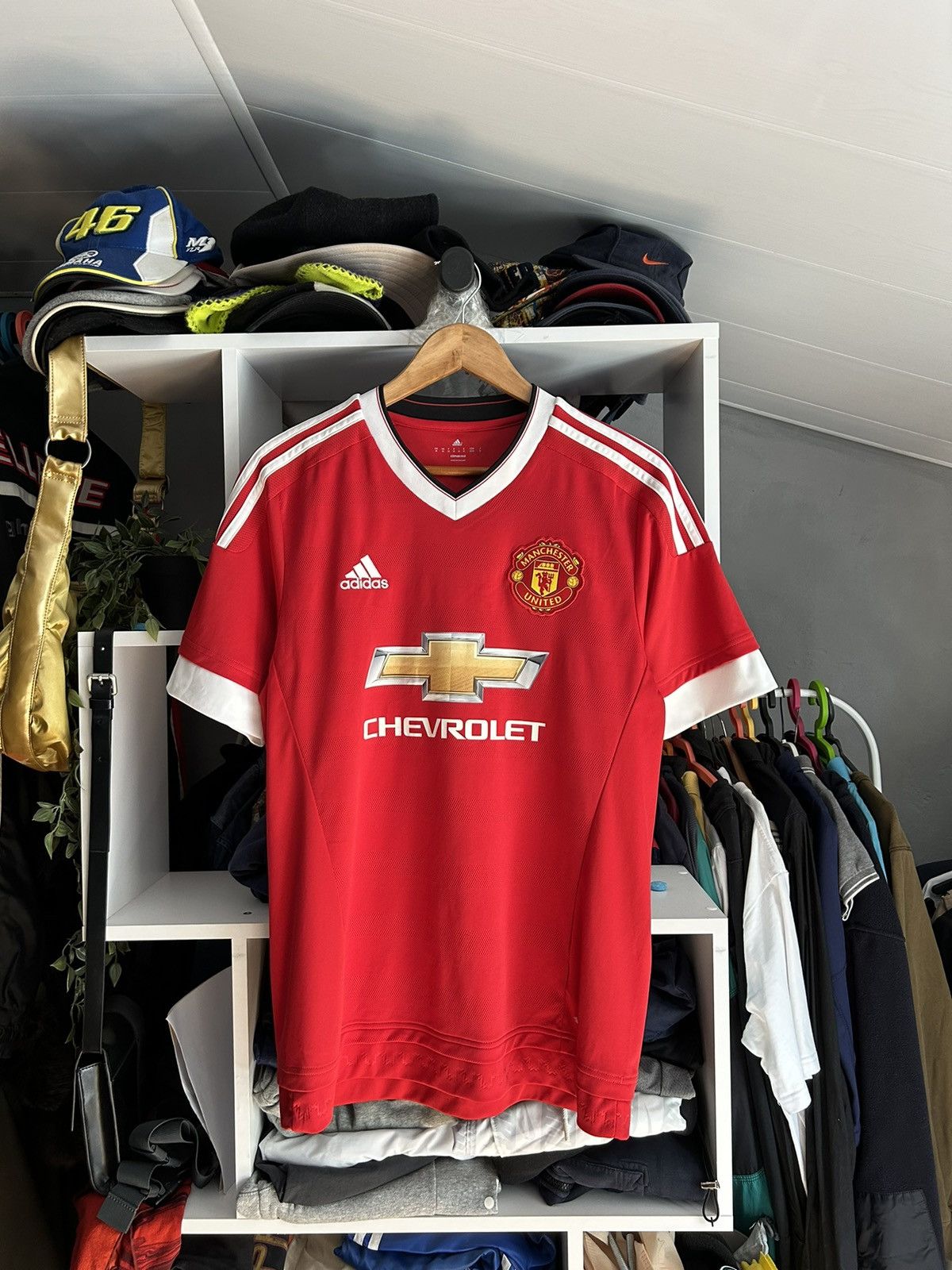 Adidas Manchester United SCHWEINSTEIGER #31 2015/16 Home Adidas Size US M / EU 48-50 / 2 - 4 Thumbnail