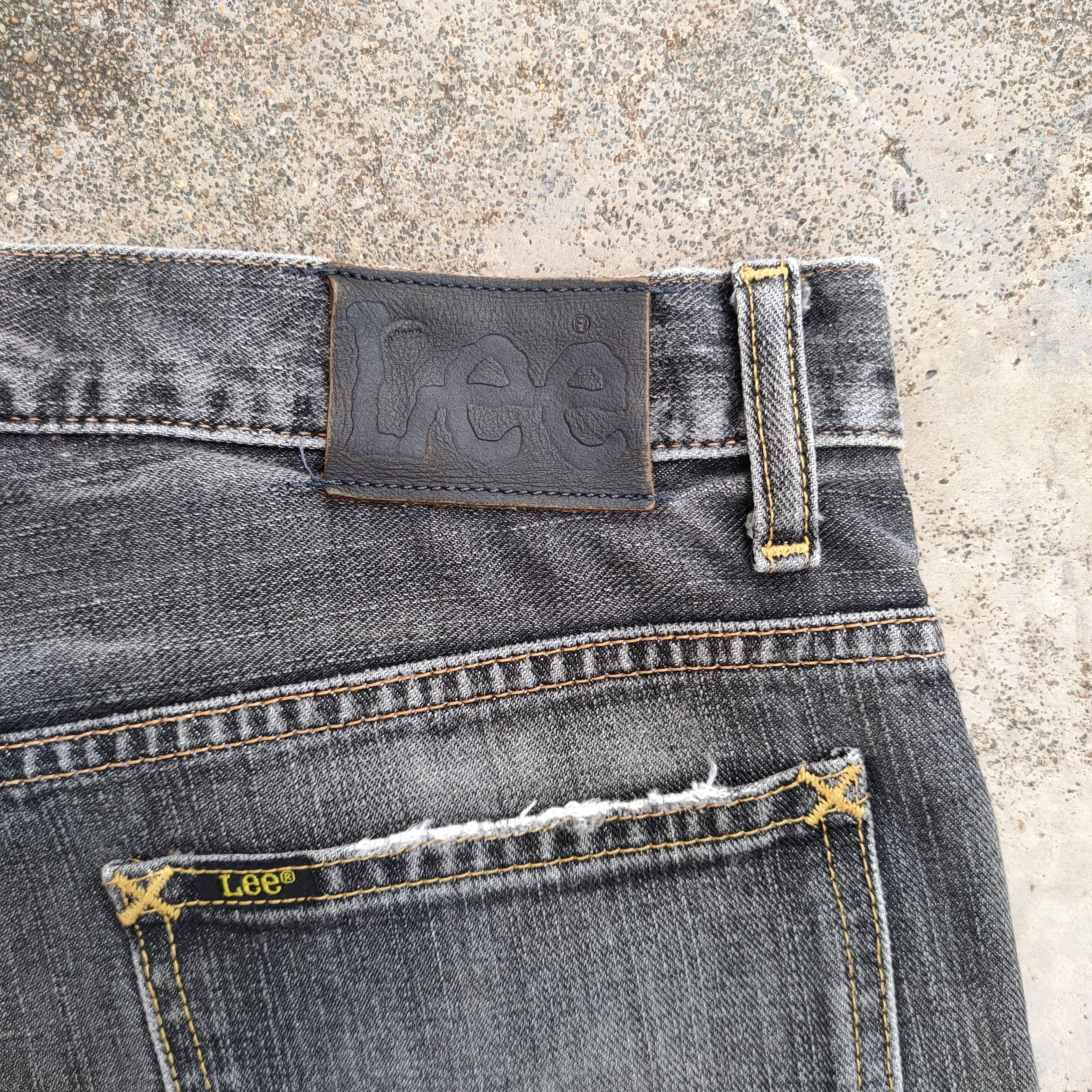 Jean × Lee × Vintage W34 VINTAGE LEE BLACK RIPPED JEANS DENIM PANTS Size US 34 / EU 50 - 14 Thumbnail