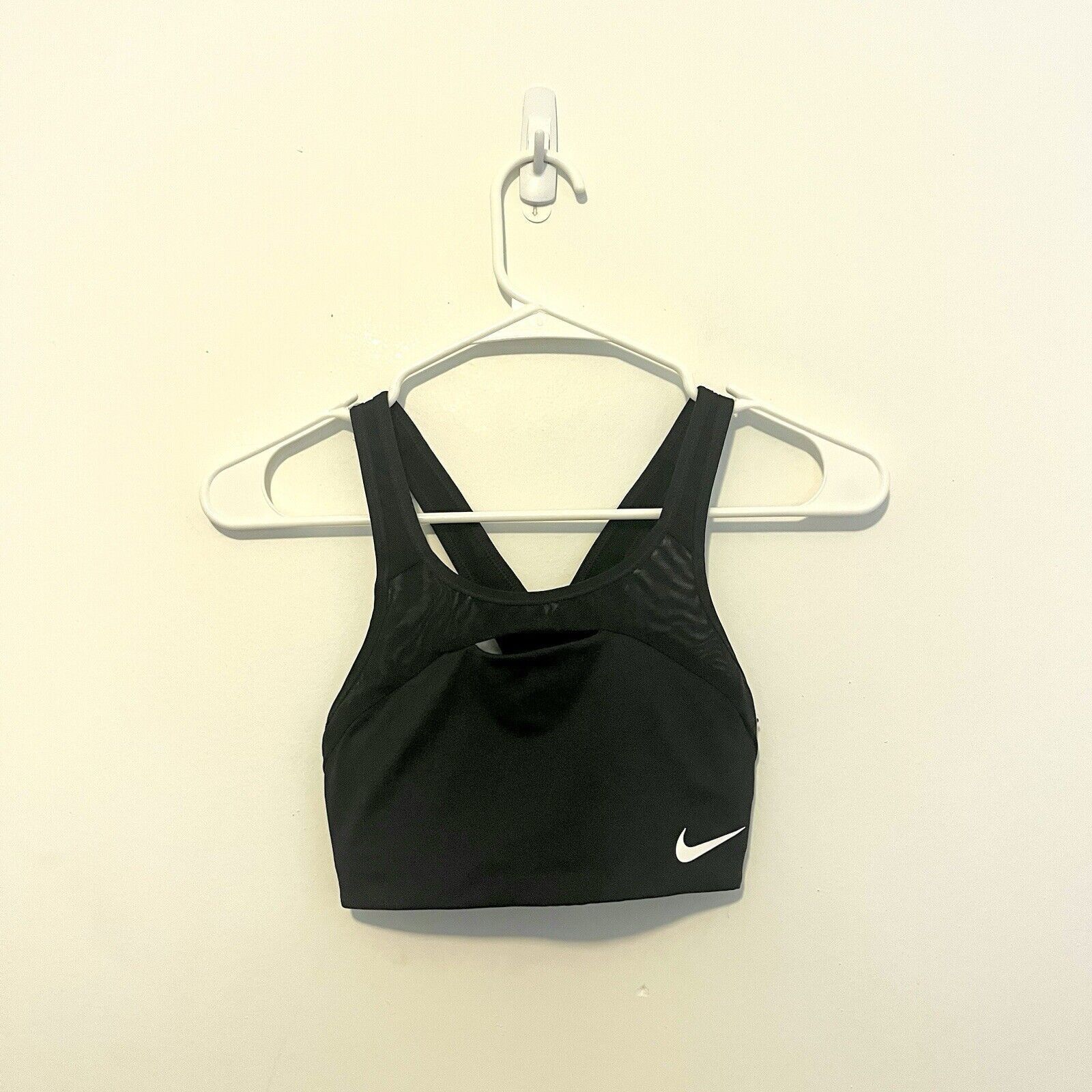 Nike Nike Swoosh Medium Support Sports Bra aq4422-010 Sz XS Size XS / US 0-2 / IT 36-38 - 1 Thumbnail