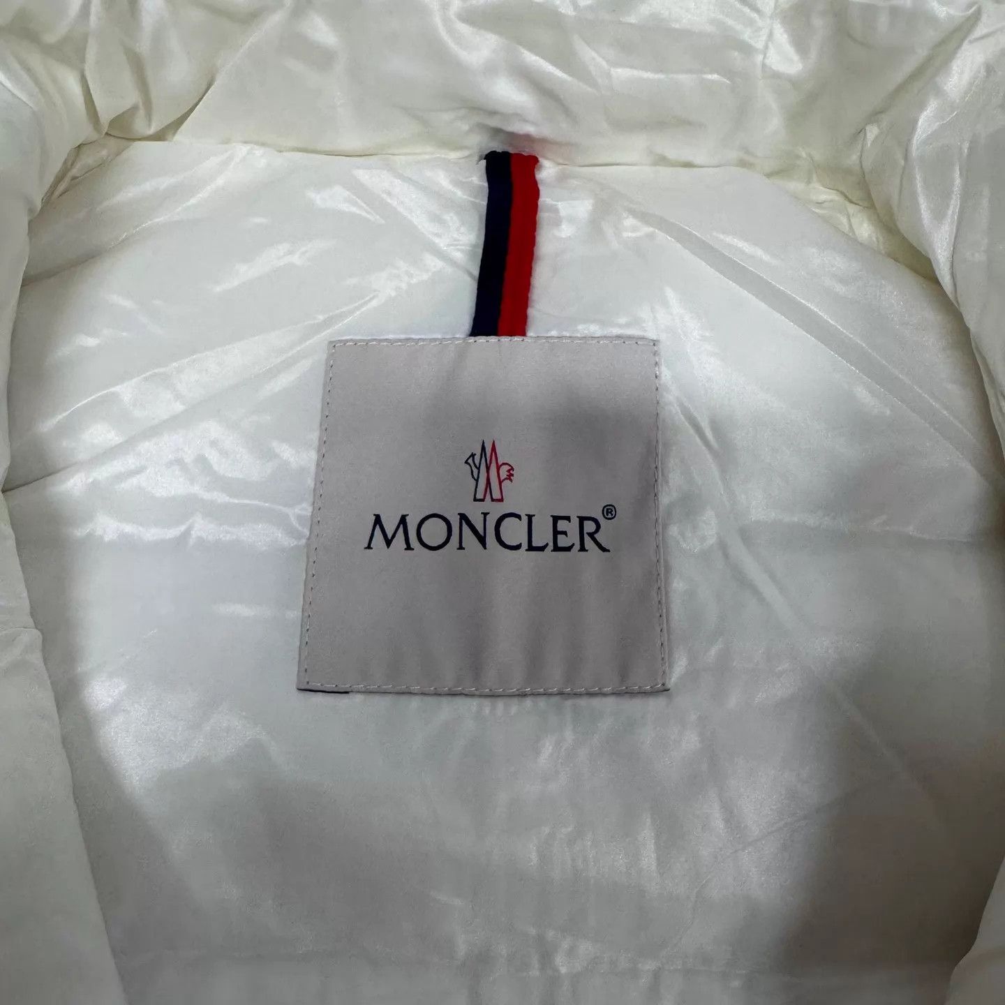 Moncler Moncler Ghany white down vest women's Size S / US 4 / IT 40 - 5 Thumbnail
