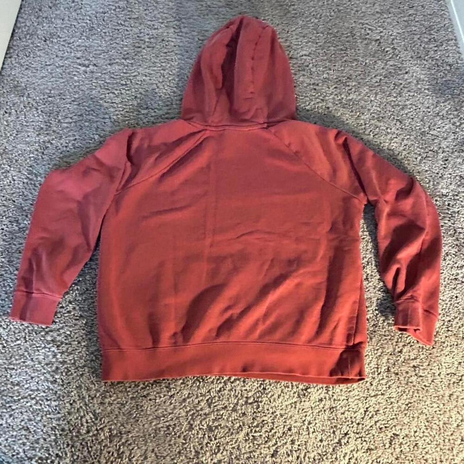Nike Small red nike hoodie Size US S / EU 44-46 / 1 - 6 Thumbnail