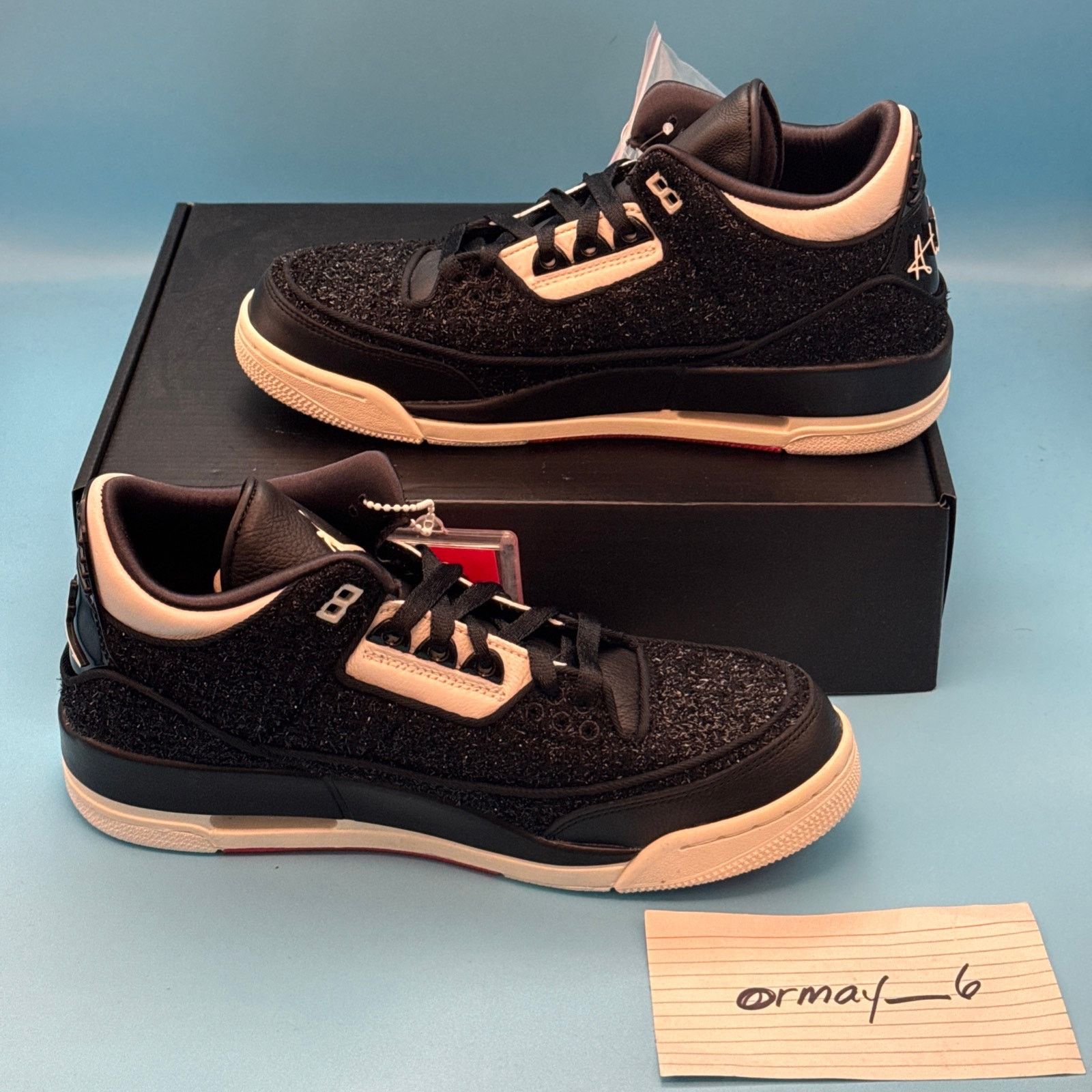 Jordan Brand × Vogue Air Jordan 3 RTR SE AWOK NRG w9.5 Size US 9.5 / IT 39.5 - 3 Thumbnail