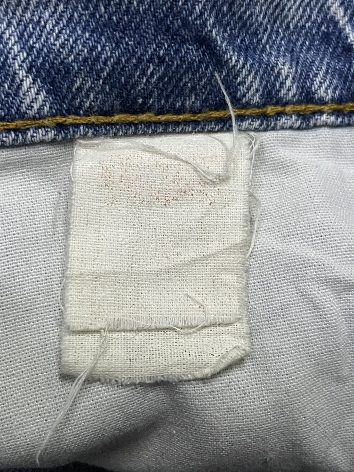 Vintage Levis 519-0219 Distressed Light Wash Jeans