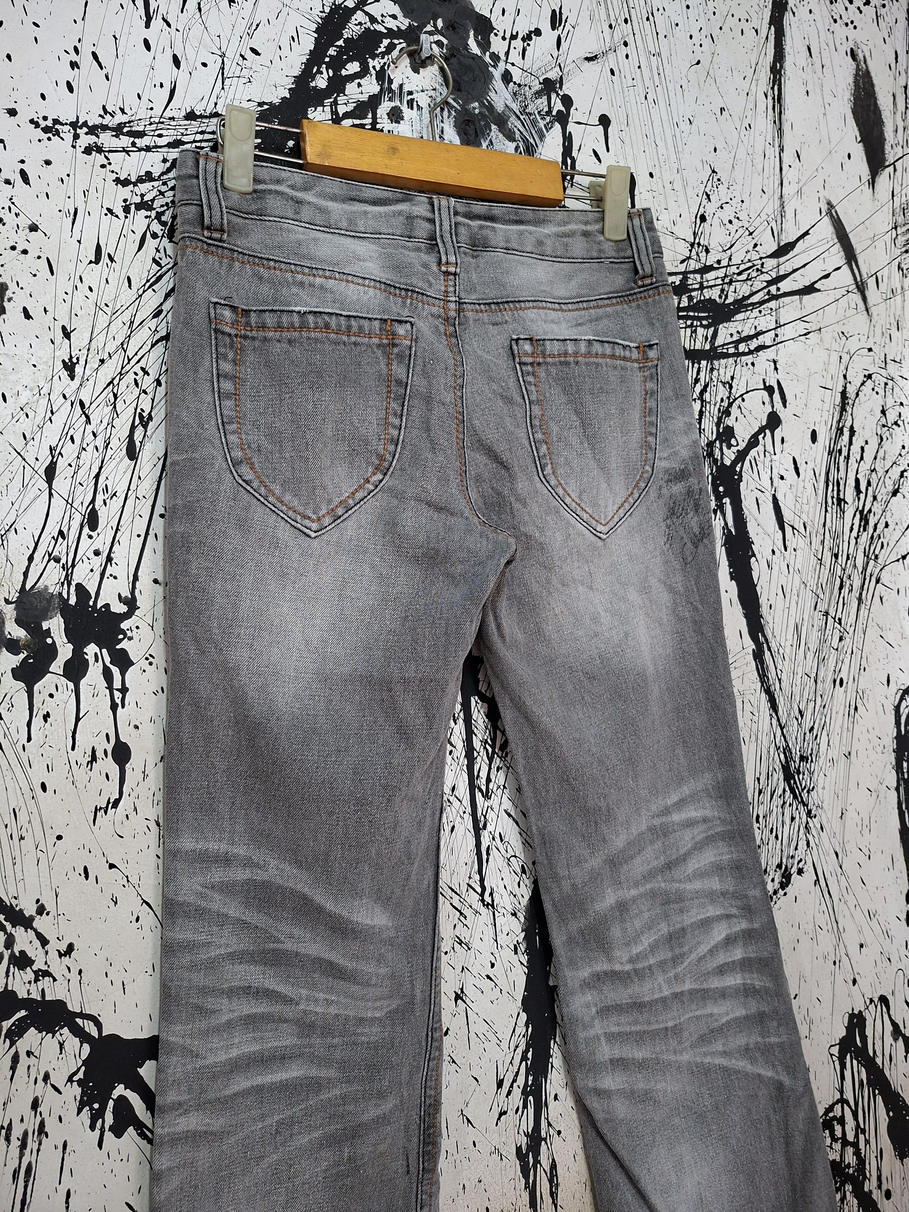 Tornado Mart TORNADO MART SEDITIONARIES PRINT WHISKERS JEANS Size US 28 / EU 44 - 7 Thumbnail