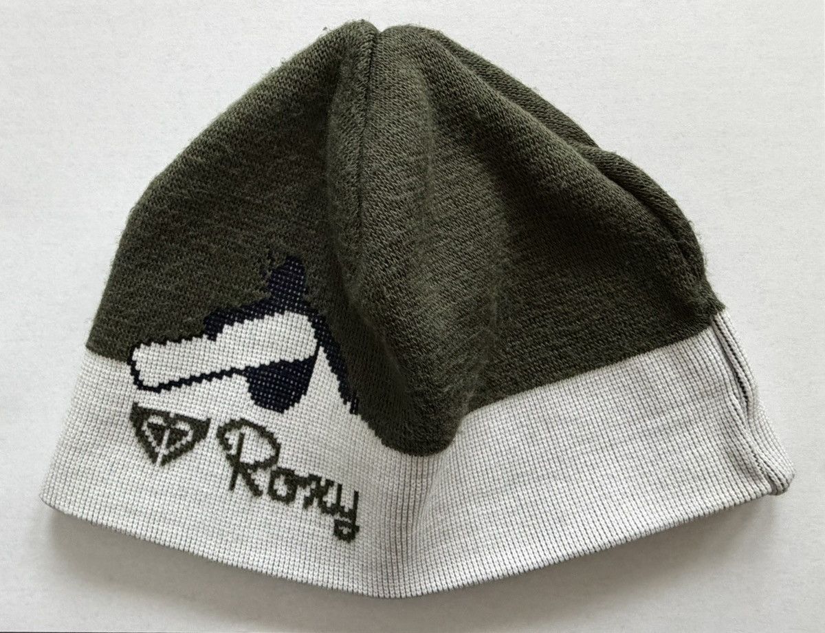 Vintage ROXY SNOWBOARD BLIZZARD BEANIE CAP HAT WINTER VINTAGE Y2K Size ONE SIZE - 1 Thumbnail