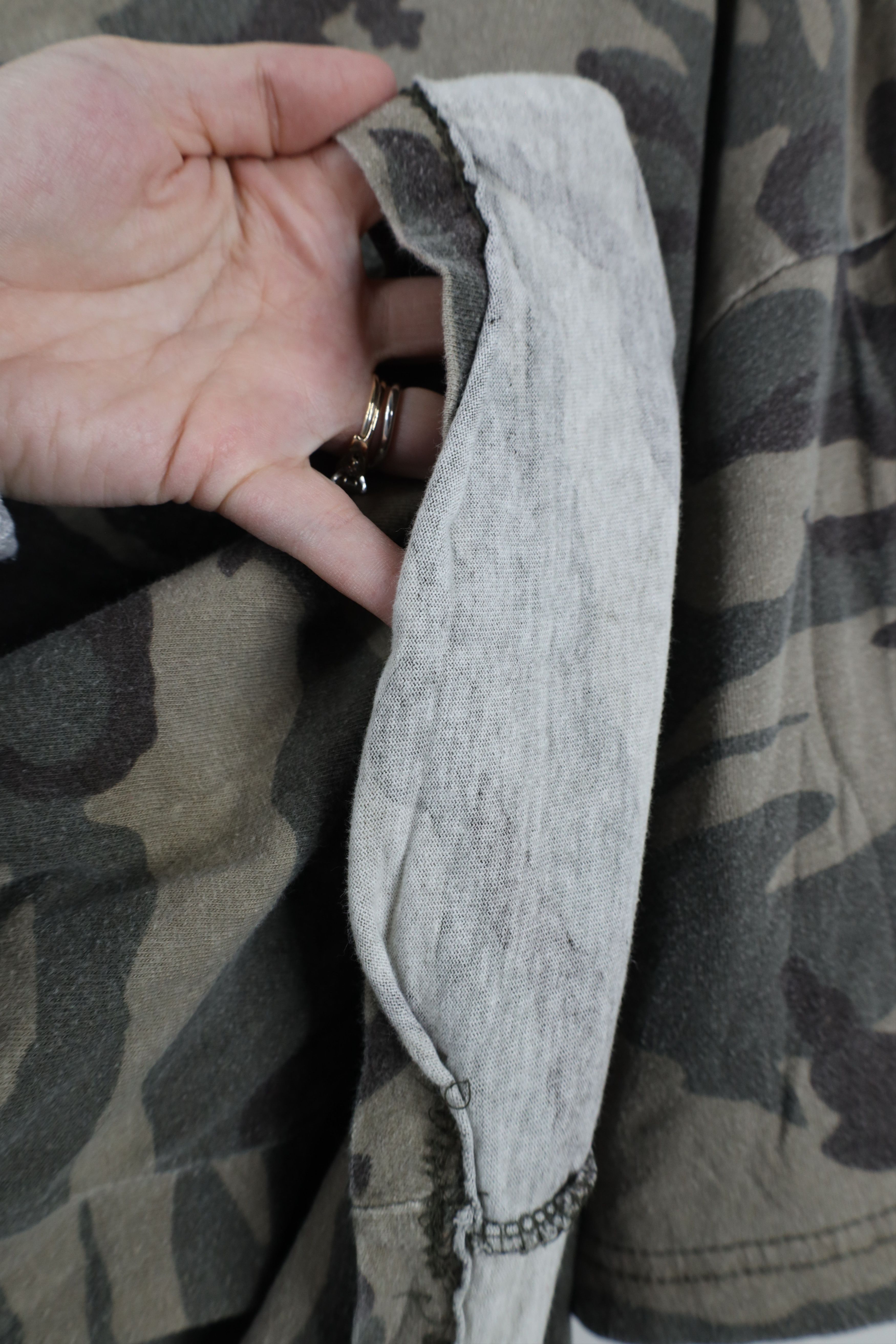 Vintage Vintage 90s Streetwear Camouflage Short Sleeve T-Shirt Size US XXL / EU 58 / 5 - 4 Thumbnail
