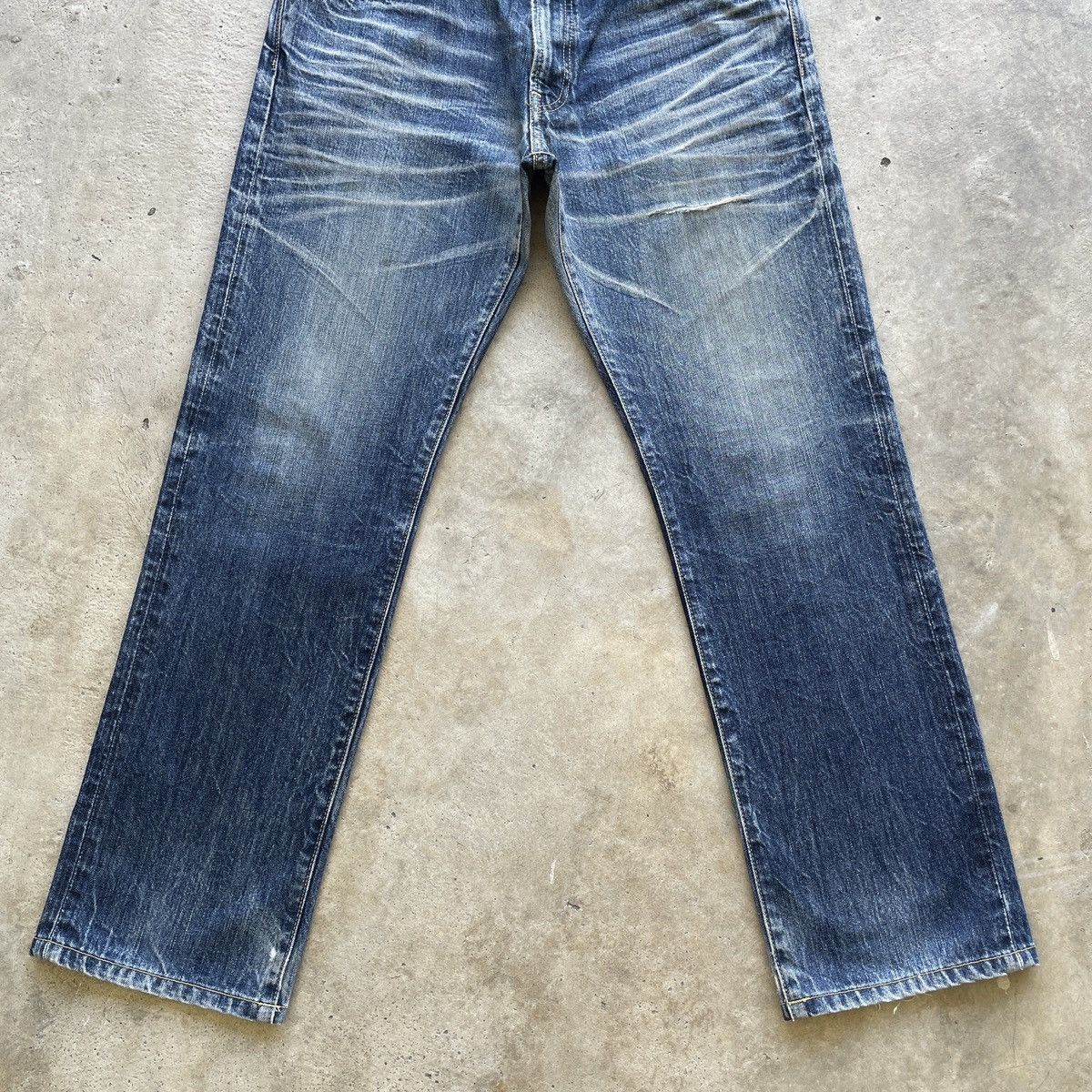 Japanese Brand Vintage Japanese Faded Distressed Jeans Denim Pants W34x30 Size US 34 / EU 50 - 5 Thumbnail