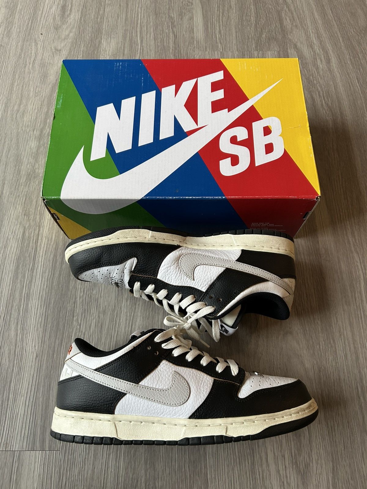 Huf × Nike HUF x Nike Dunk Low SB San Francisco Size 10 Size US 10 / EU 43 - 1 Thumbnail