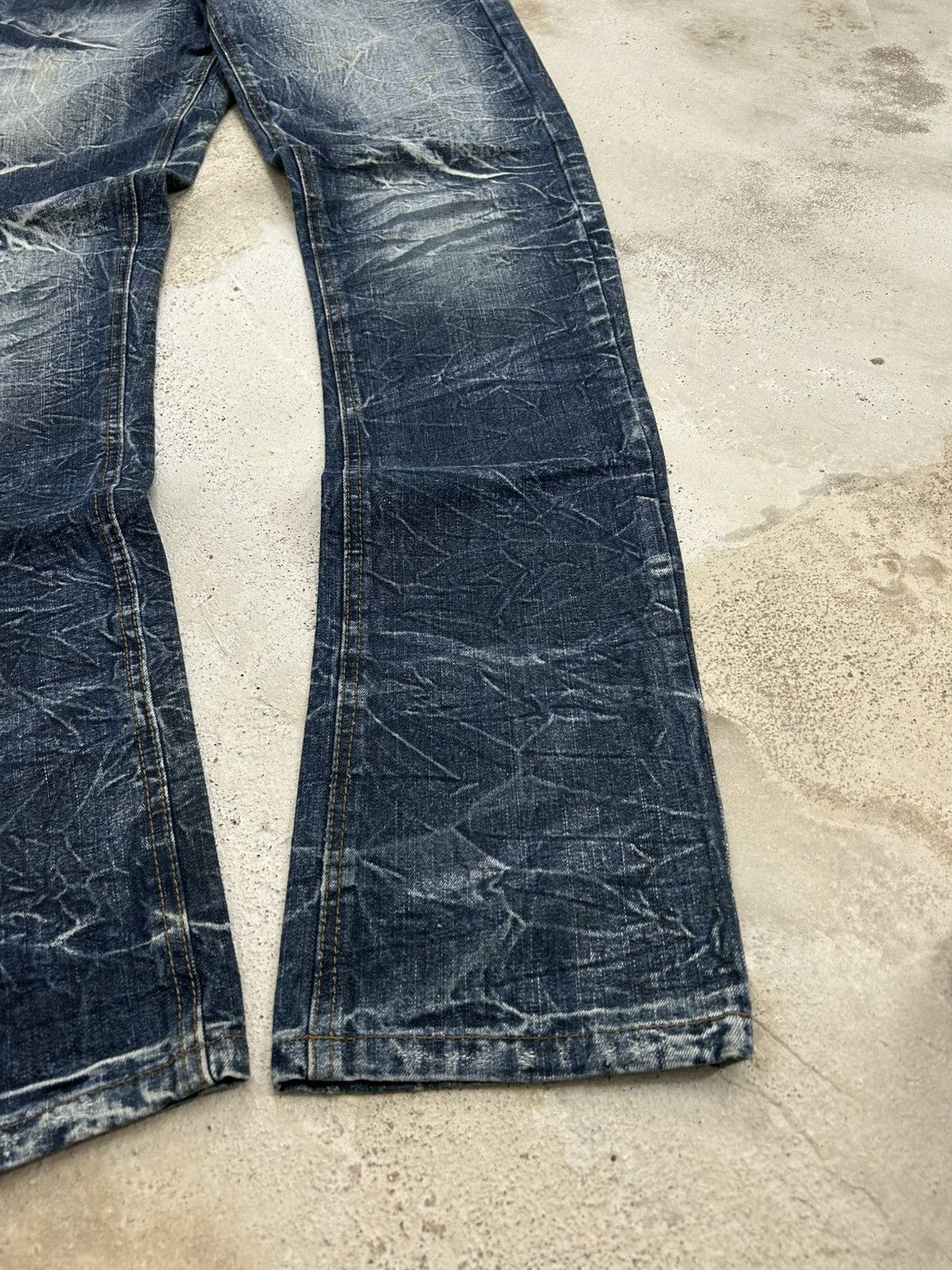 Tornado Mart Lowbox Whiskered Distressed Straight Leg Denim Fade Wash Size US 31 - 3 Thumbnail