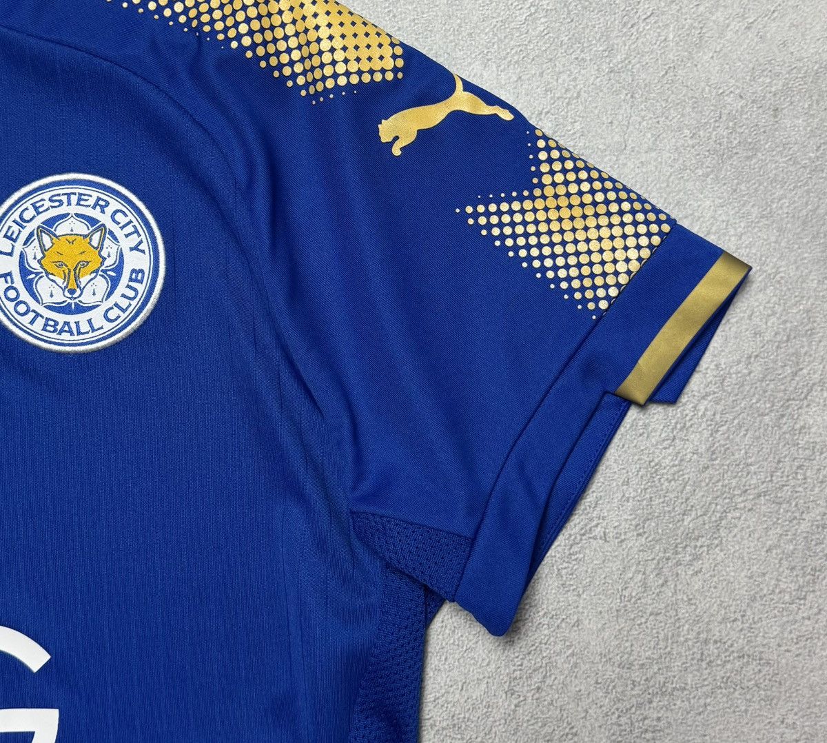 Puma Leicester City 2017 2018 Home Shirt Jersey Puma #9 Vardy Size US S / EU 44-46 / 1 - 6 Thumbnail