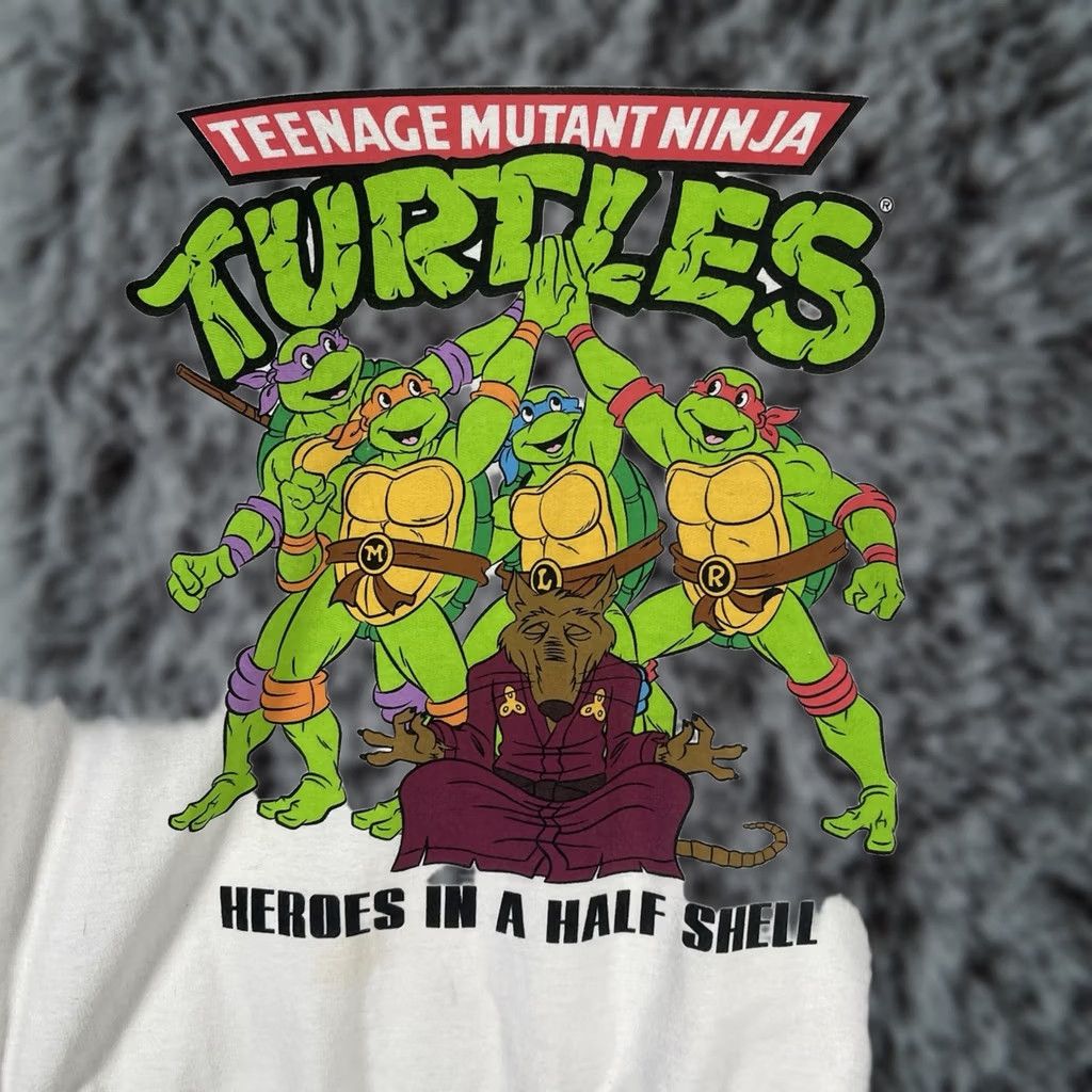 Nickelodeon Nickelodeon TMNT Retro Sweat Shirt 2XL White Black Crew Neck Unisex Adults 2015 Heroes in a Half Shell Size US XXL / EU 58 / 5 - 1 Thumbnail