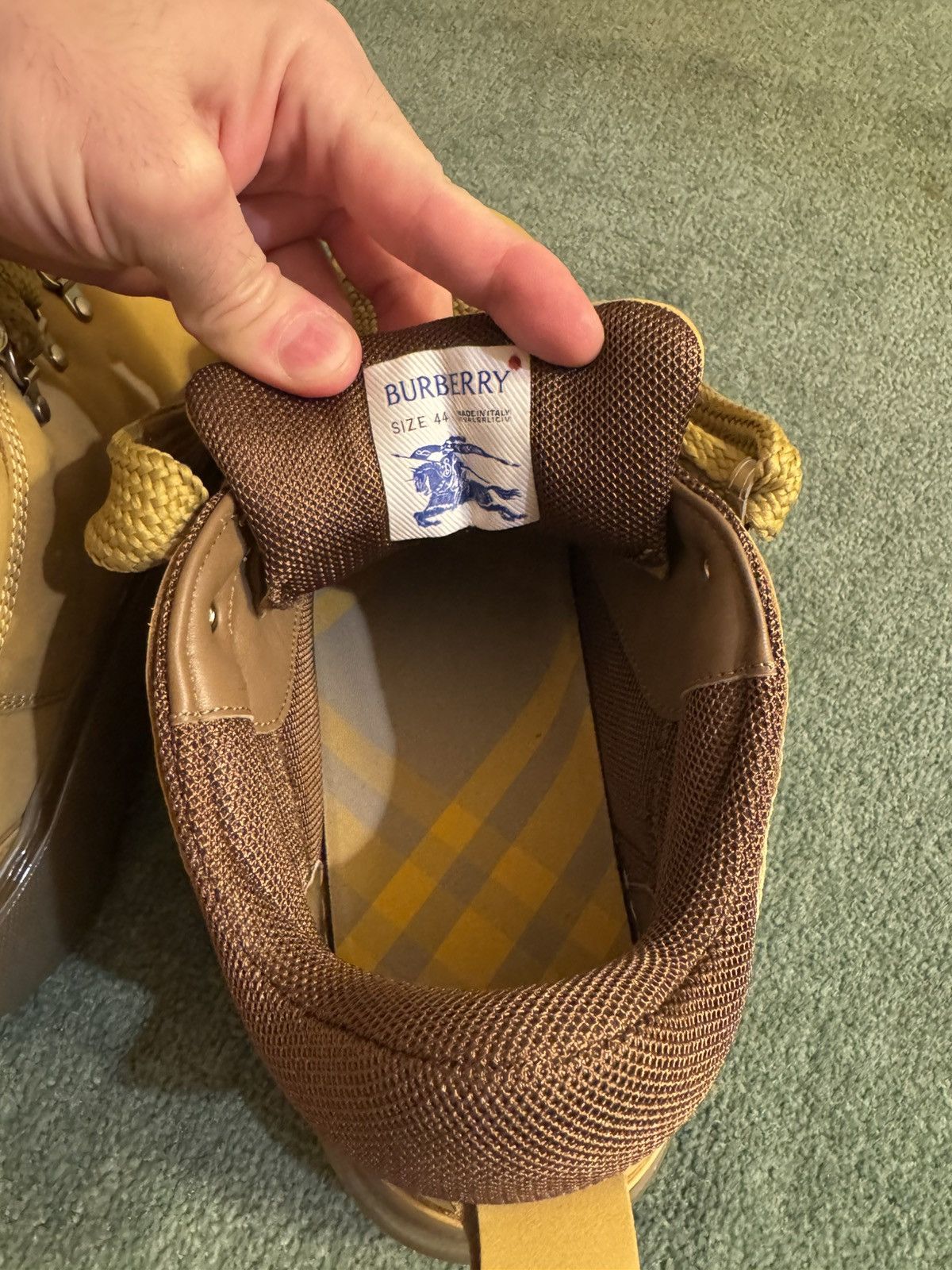 Burberry Suede Boots with Barbed Wire Size US 11 / EU 44 - 15 Thumbnail