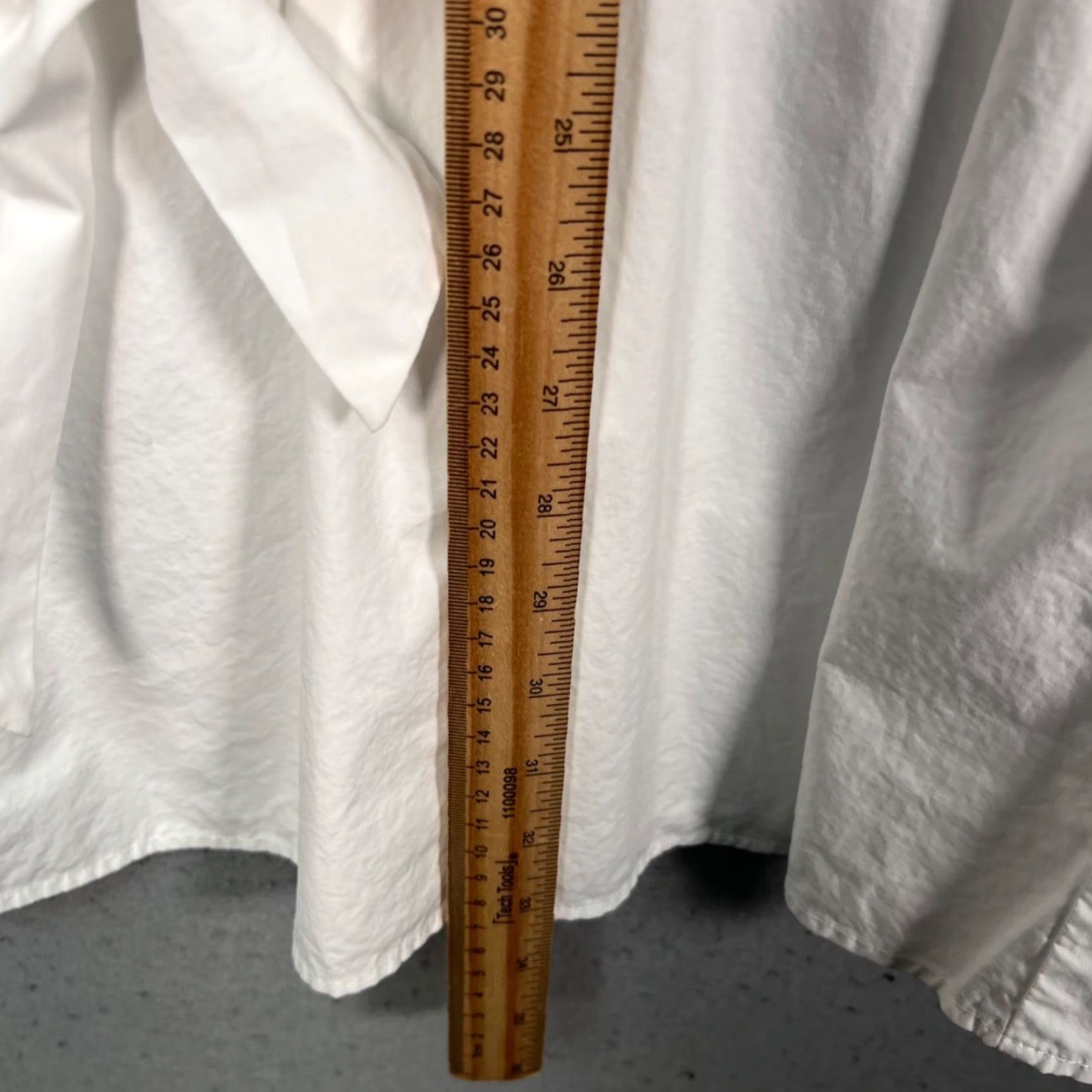 Mango Mango White Cotton Button-Front Shirt Dress w/ Waist Tie Long Sleeves Collared Shirt Dress Womens 2 White Cotton Button Accents 90s? No (remove guess) Size XS / US 0-2 / IT 36-38 - 6 Thumbnail