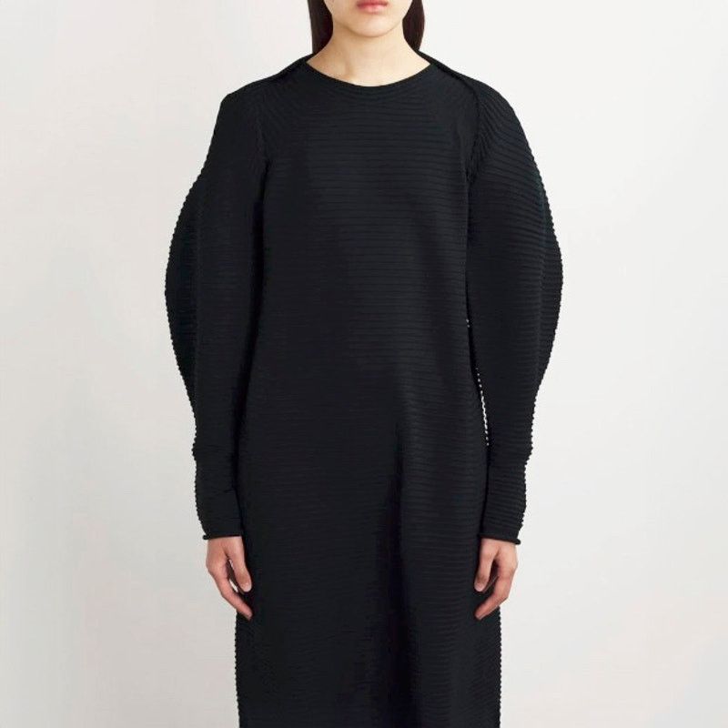 Pleats Please Issey Miyake Pleats Please Issey Miyake Black Pleated Long Sleeve Dress Size M / US 6-8 / IT 42-44 - 8 Thumbnail