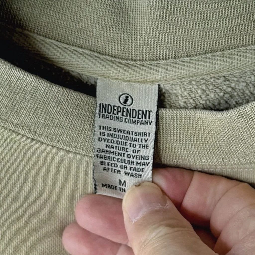 Independent Trading Co. BEAUTYBEEZ Women's Olive Green Sweatshirt Rose Gold Logos M Size M / US 6-8 / IT 42-44 - 6 Thumbnail