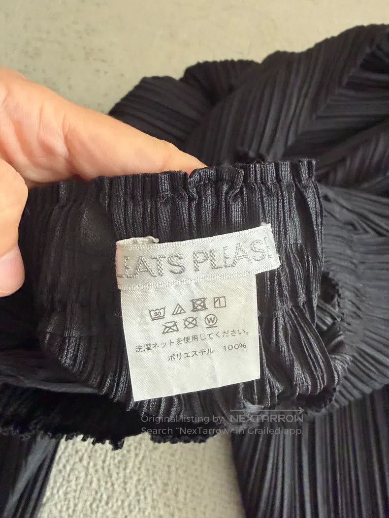 Issey Miyake Issey Miyake size:3 Black Pleated Asymmetric Pants Size 31" - 3 Thumbnail