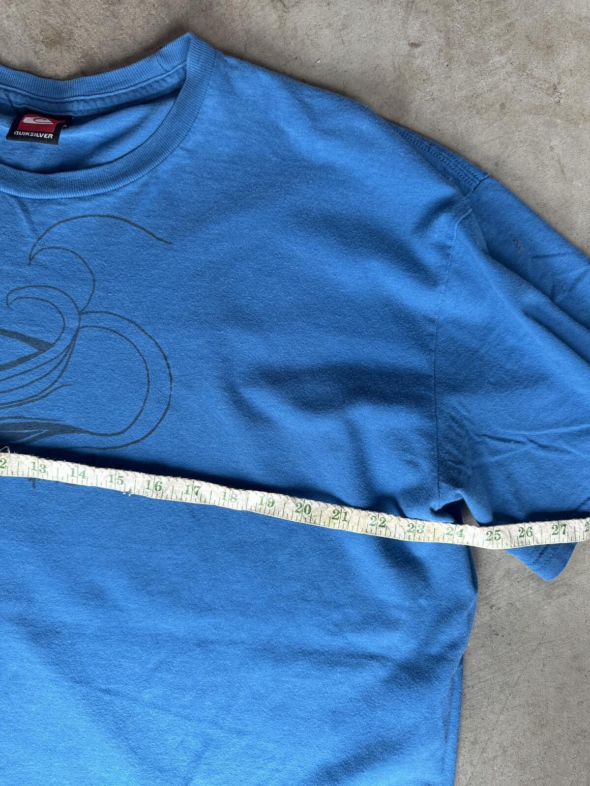 Quicksilver Y2K Quiksilver Abstract Wave Blue Graphic Tee XL Size US XL / EU 56 / 4 - 5 Thumbnail