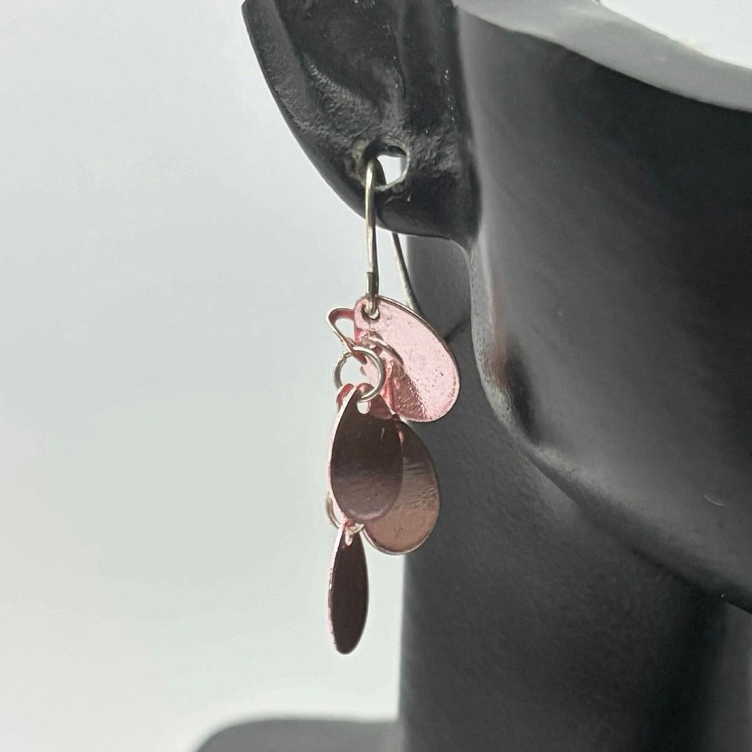 Other Pink Petal Dangle Earrings Size ONE SIZE - 1 Thumbnail