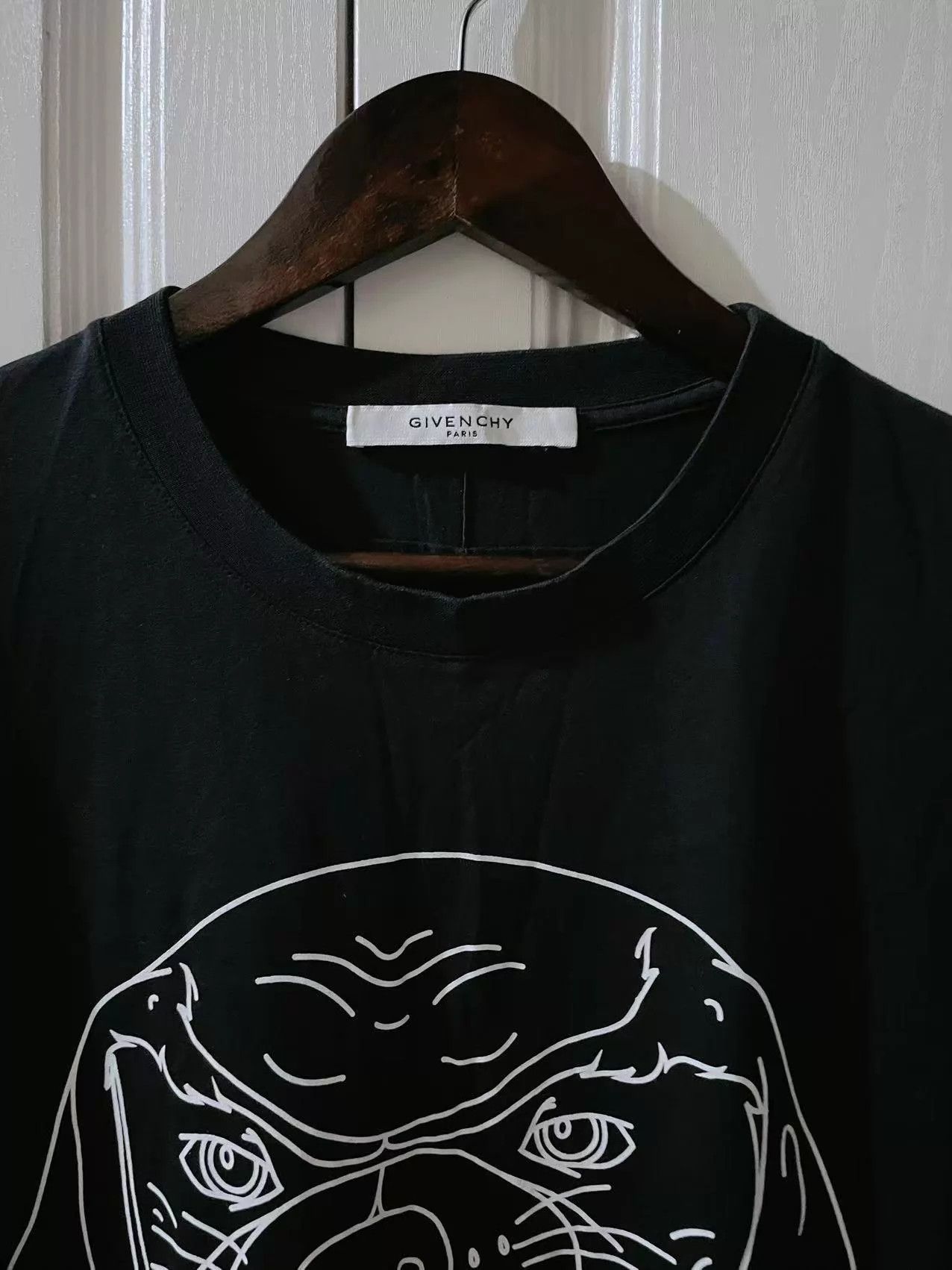 Givenchy Givenchy Classic Print Short Sleeve T-Shirt XL Size US XL / EU 56 / 4 - 3 Thumbnail