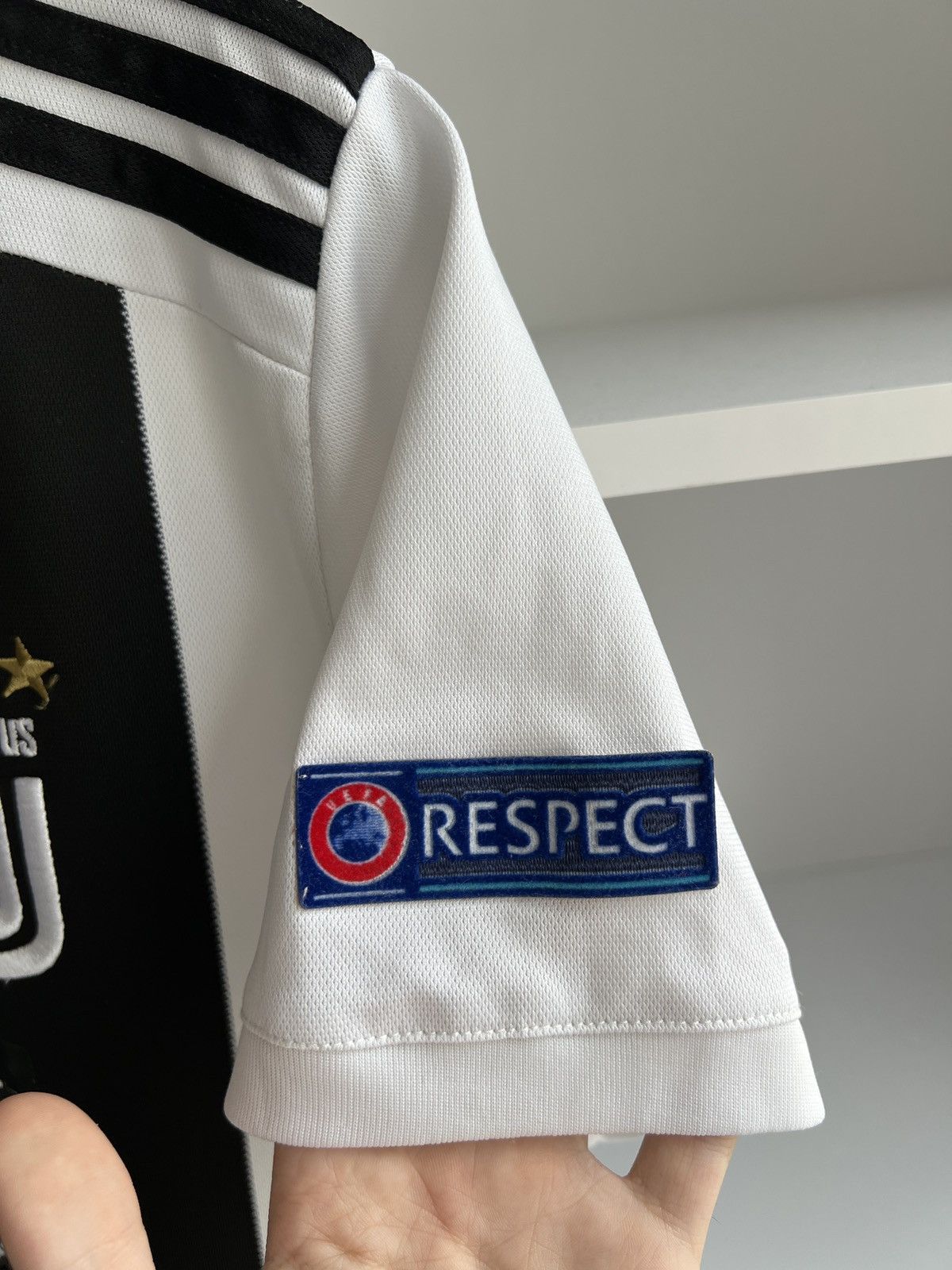 Adidas × Vintage Adidas Juventus Ronaldo 7 2018-19 Home Kit Soccer Jersey Size US XL / EU 56 / 4 - 15 Thumbnail