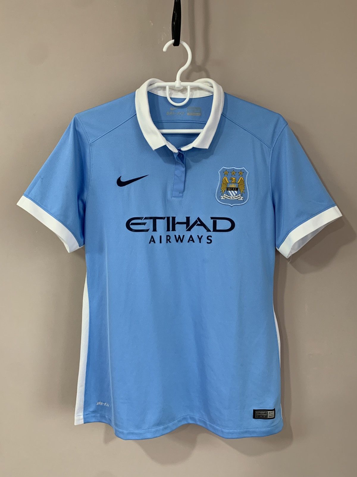 Nike Womens Manchester City Home Football Shirt Nike Soccer Sz L Size L / US 10 / IT 46 - 1 Thumbnail