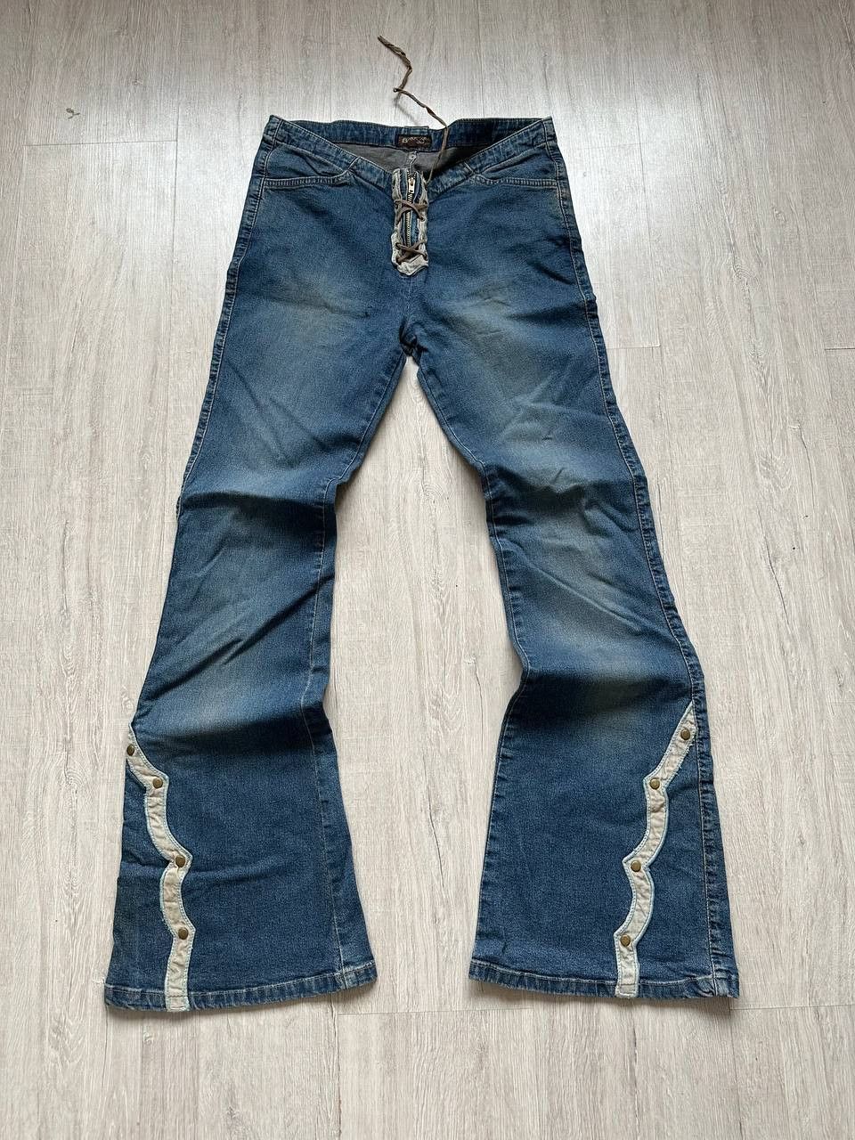 Japanese Brand RARE Japan Style Flared y2k Hype Jeans Size 26" / US 2 / IT 38 - 1 Thumbnail
