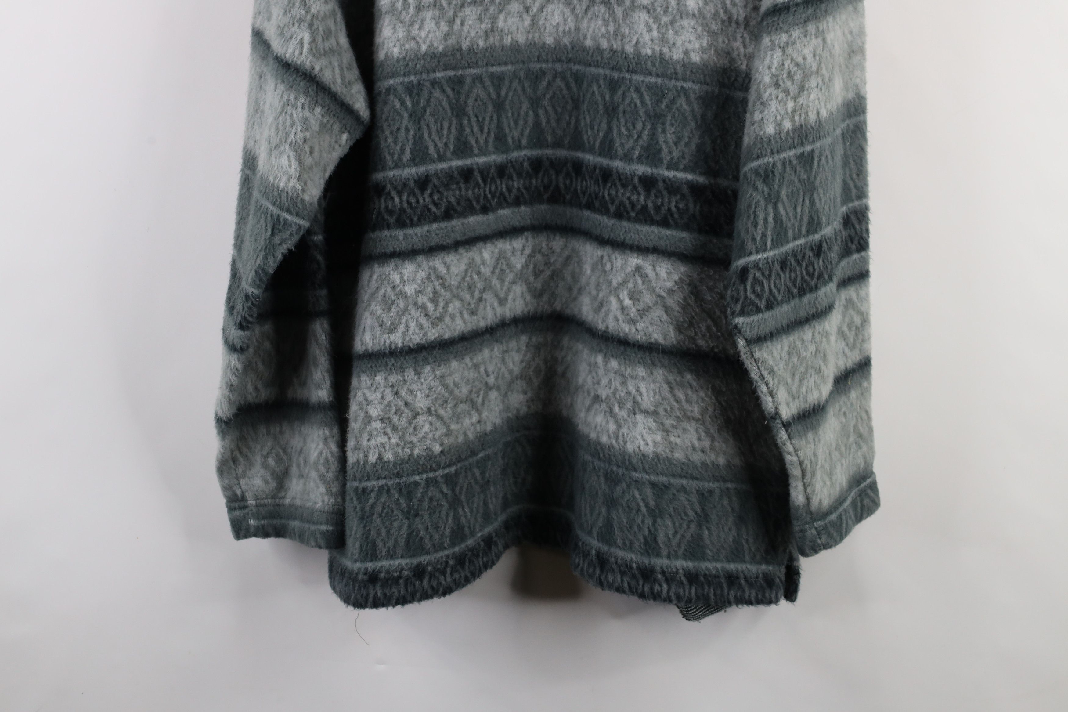 Vintage Vintage 90s Streetwear Baggy Fair Isle Hoodie Sweatshirt Size US L / EU 52-54 / 3 - 11 Thumbnail