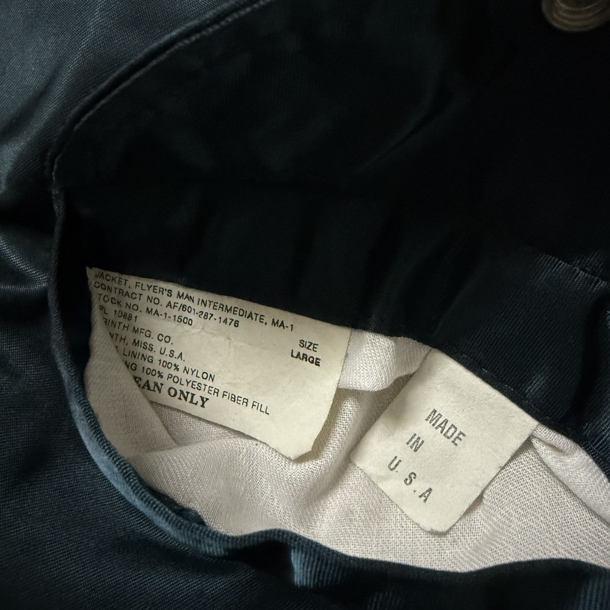Alpha Industries Vintage Corinth MFG Ma1 Bomber Jacket Reversible Size US XL / EU 56 / 4 - 8 Thumbnail