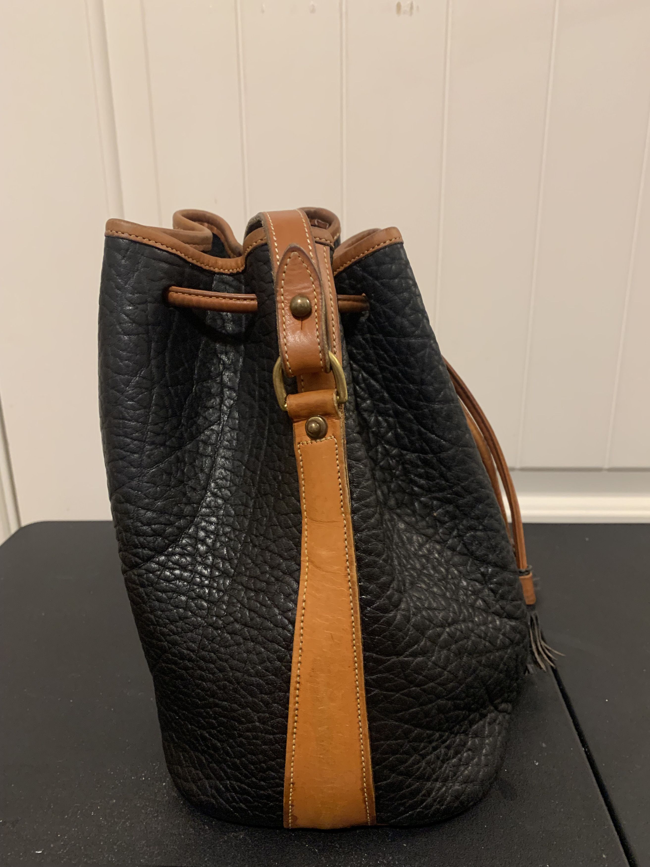 Dooney & Bourke Vintage Dooney & Bourke Drawstring Leather Bag Size ONE SIZE - 3 Thumbnail