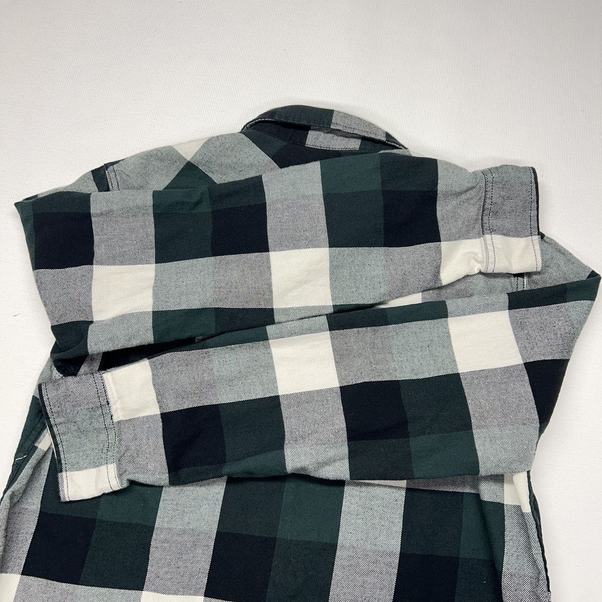 Vans Vans Flannel Shirt Green Plaid Button Up Tailored Fit Skate Size US L / EU 52-54 / 3 - 14 Thumbnail