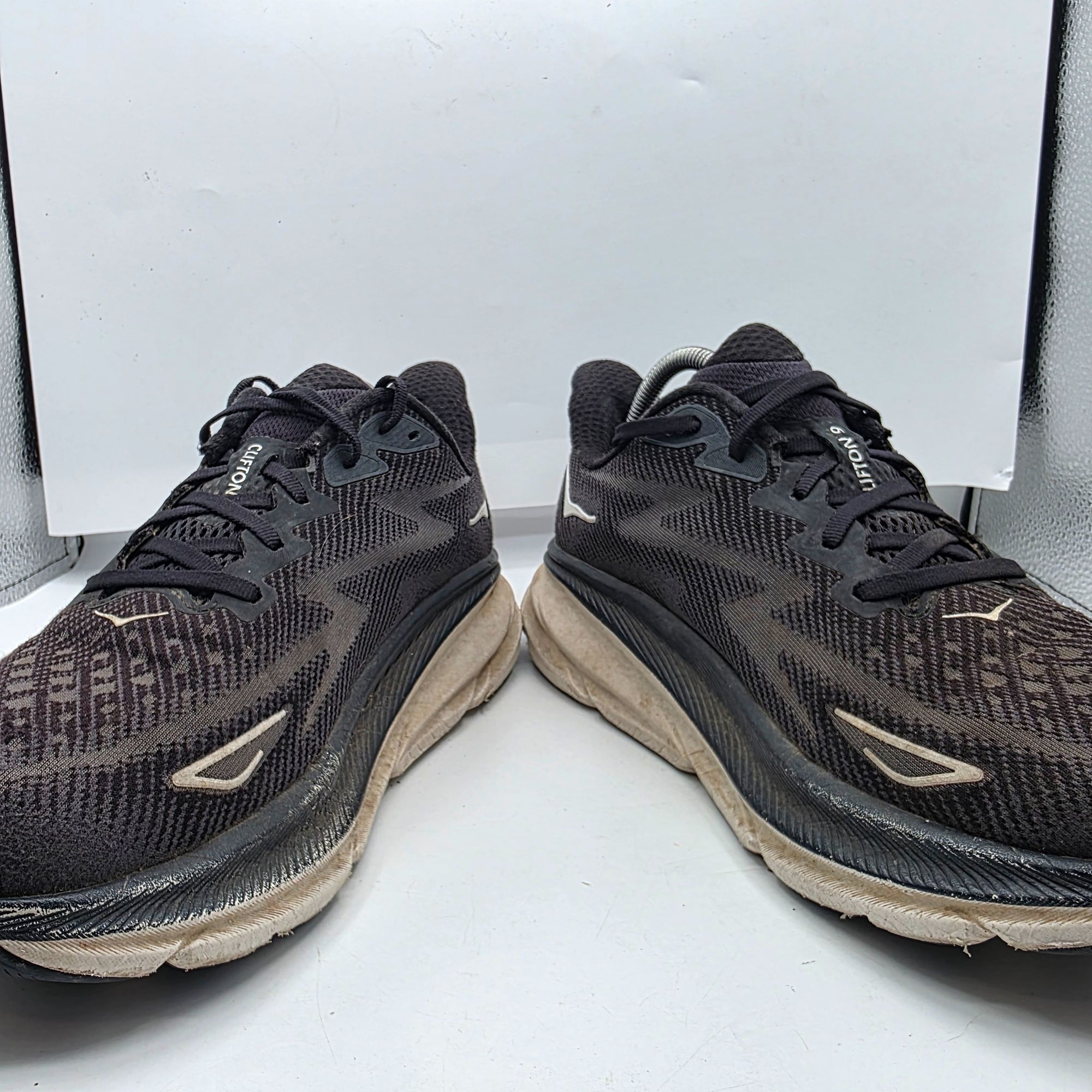 Hoka Hoka One One Clifton 9 Womens Size 12 Black Lightweight Athl Size US 12 / IT 42 - 3 Thumbnail