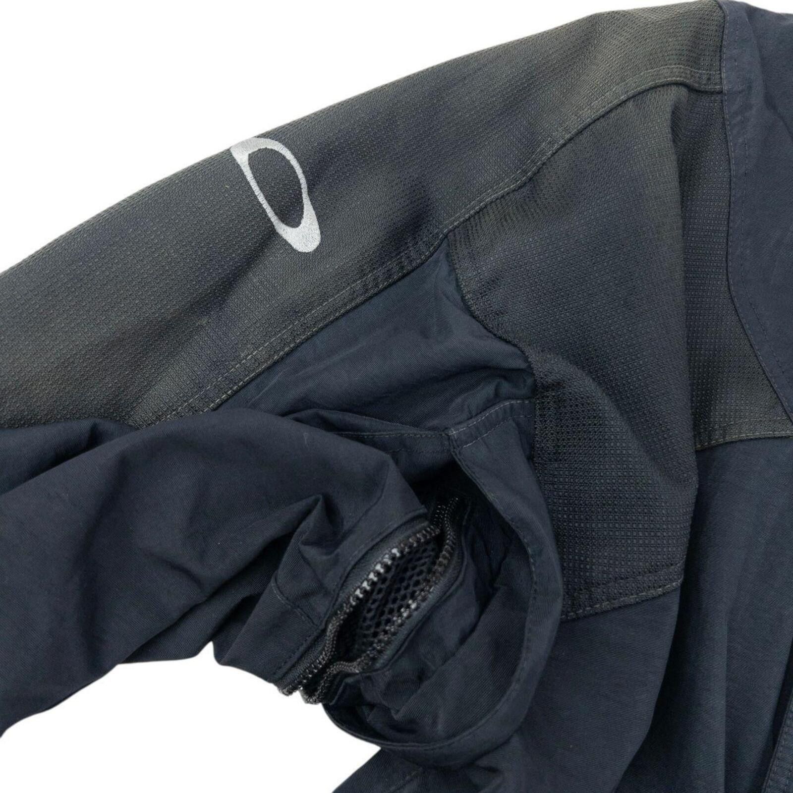 Oakley Vintage 90s Oakley Zip Up Jacket Size XL Size US XL / EU 56 / 4 - 3 Thumbnail