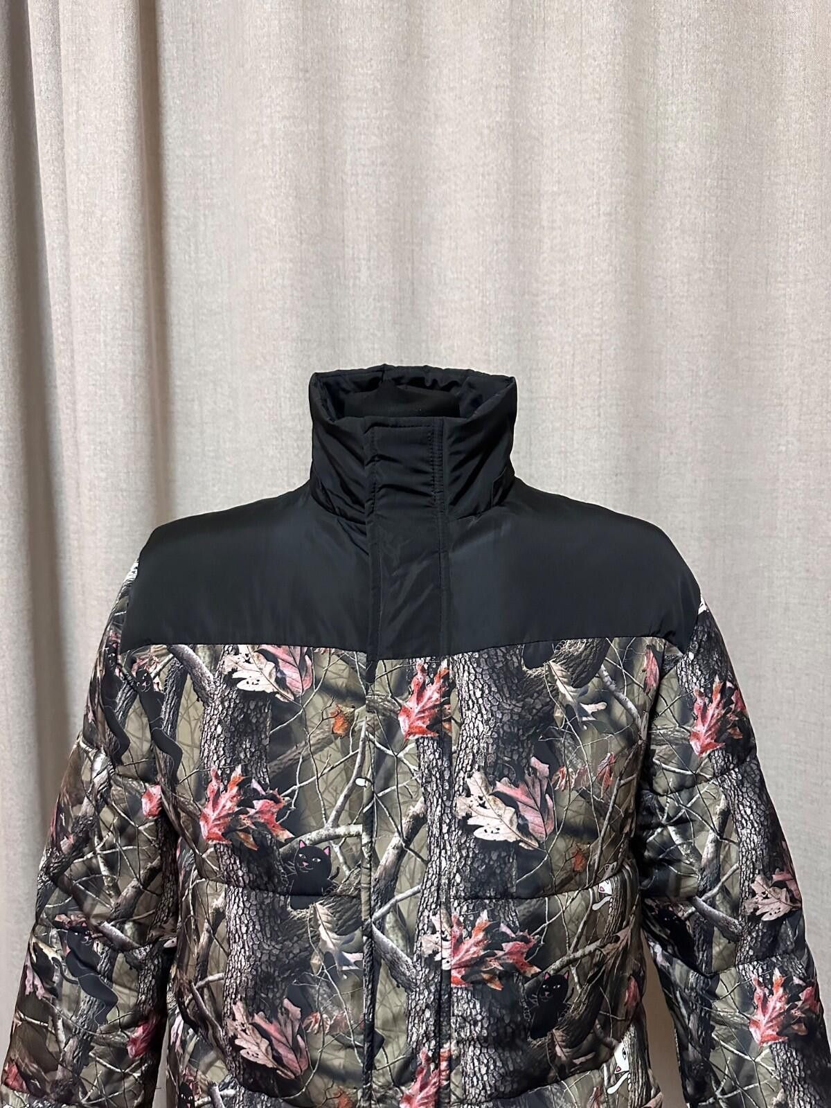 RIPNDIP RIP N DIP NERM AND JERM TREE CAMO PUFFER MULTI Sz S Size US S / EU 44-46 / 1 - 2 Thumbnail
