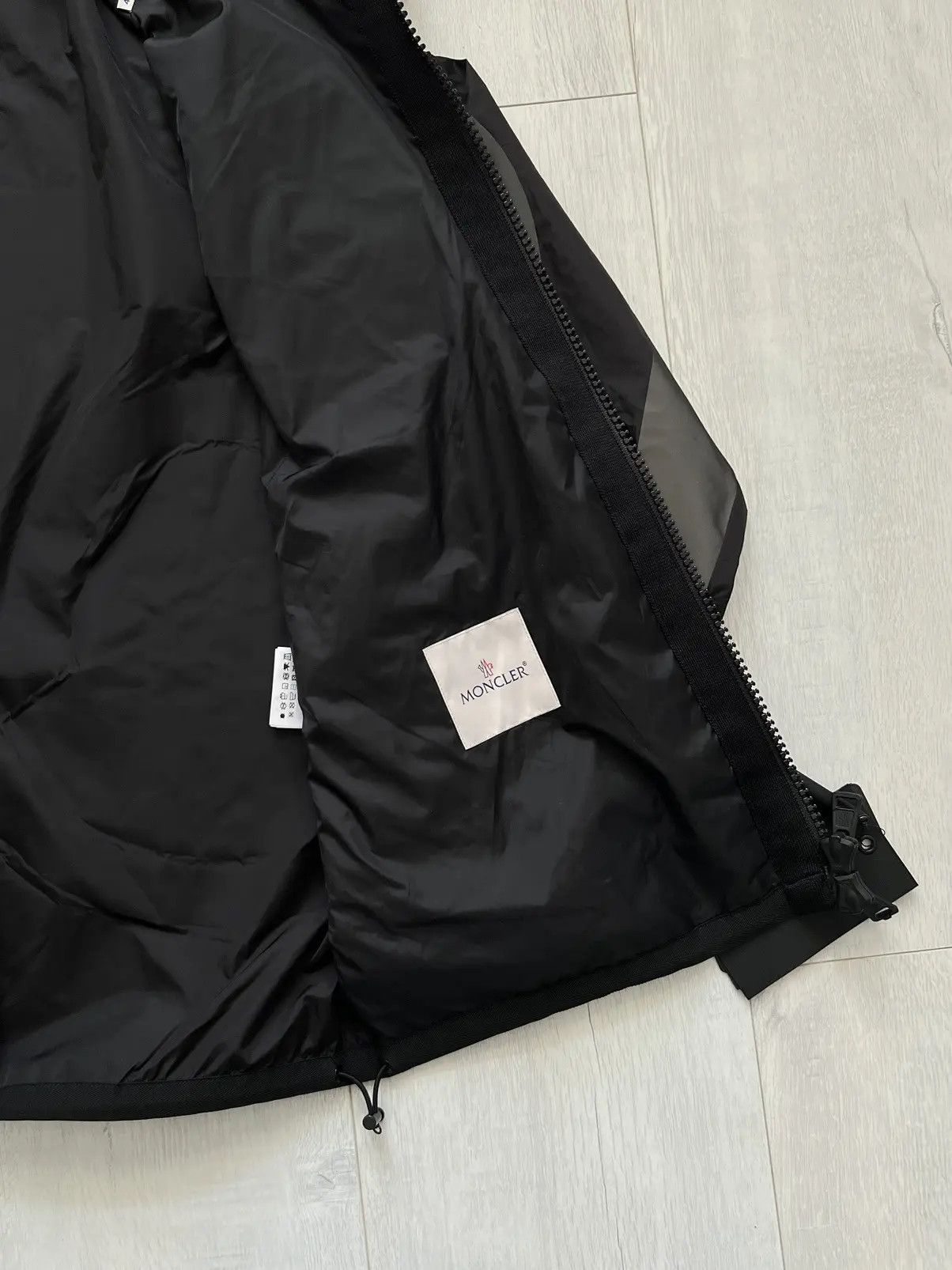 Moncler moncler x craig green ceva jacket - dmc99 Size US XL / EU 56 / 4 - 11 Thumbnail