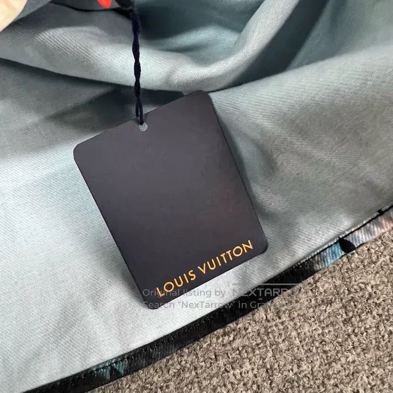 Louis Vuitton Louis Vuitton Full print LOGO Dazzling color laser LOGO si Size US XXL / EU 58 / 5 - 7 Thumbnail