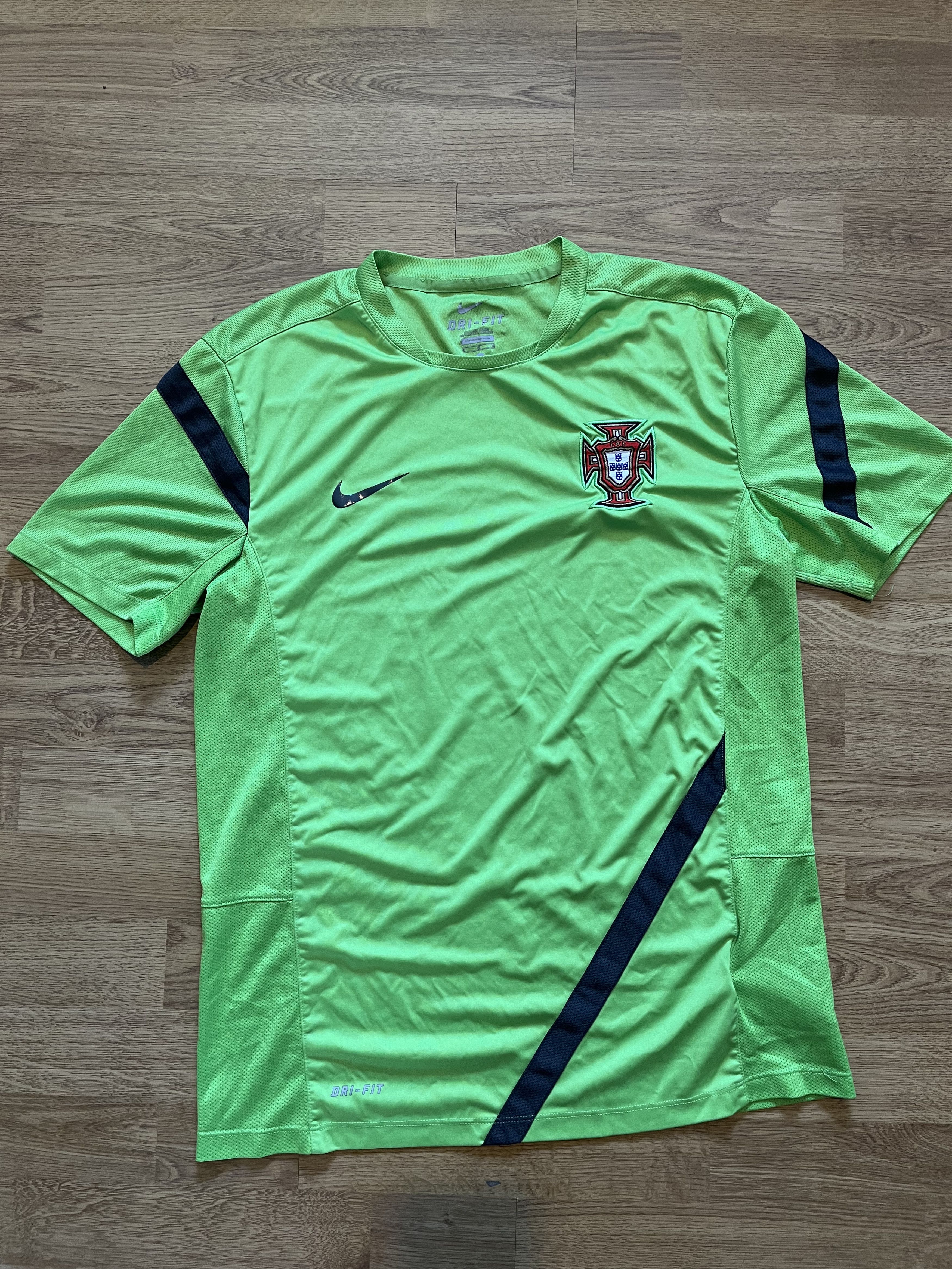 Nike PORTUGAL training vintage nike football kit Size US M / EU 48-50 / 2 - 1 Thumbnail
