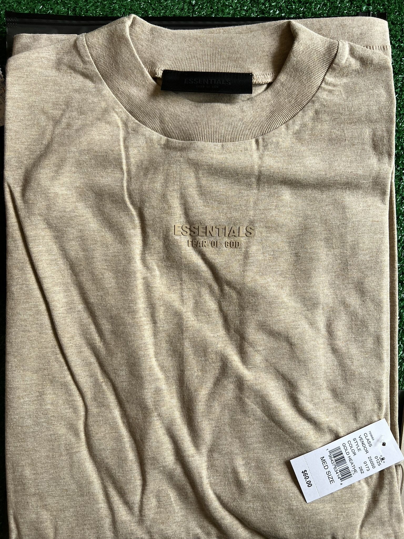 Essentials × Fear of God Fear of God Essentials LS Tee Gold Heather Size US M / EU 48-50 / 2 - 4 Thumbnail